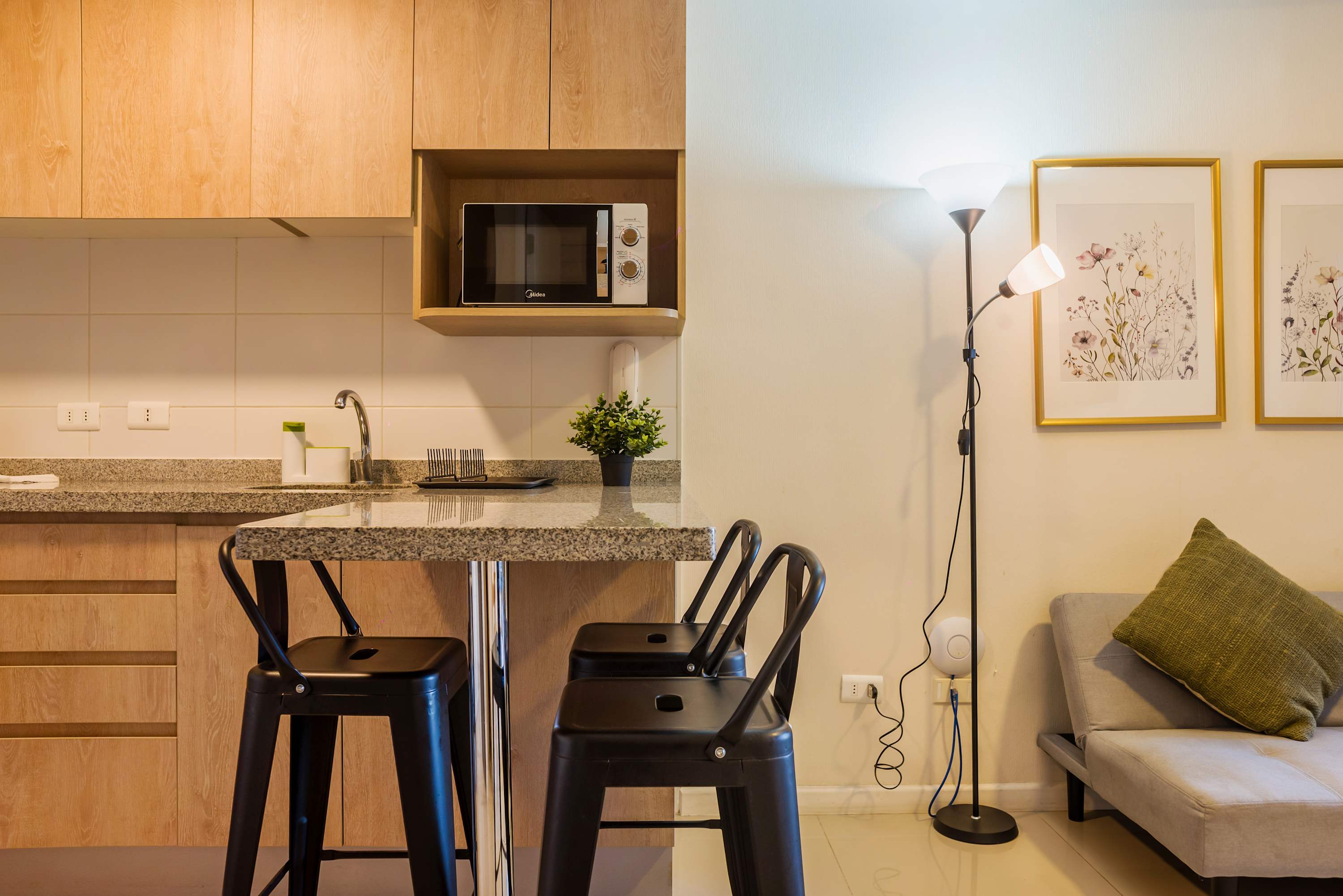 Chic 1BR Urban Retreat in Santiago | Modern Stay