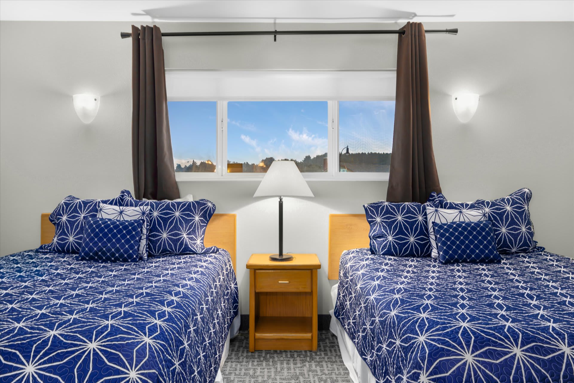 Family Suite - Sleeps Six - Ocean View & Beach Access - Pool & Hot Tub! 5