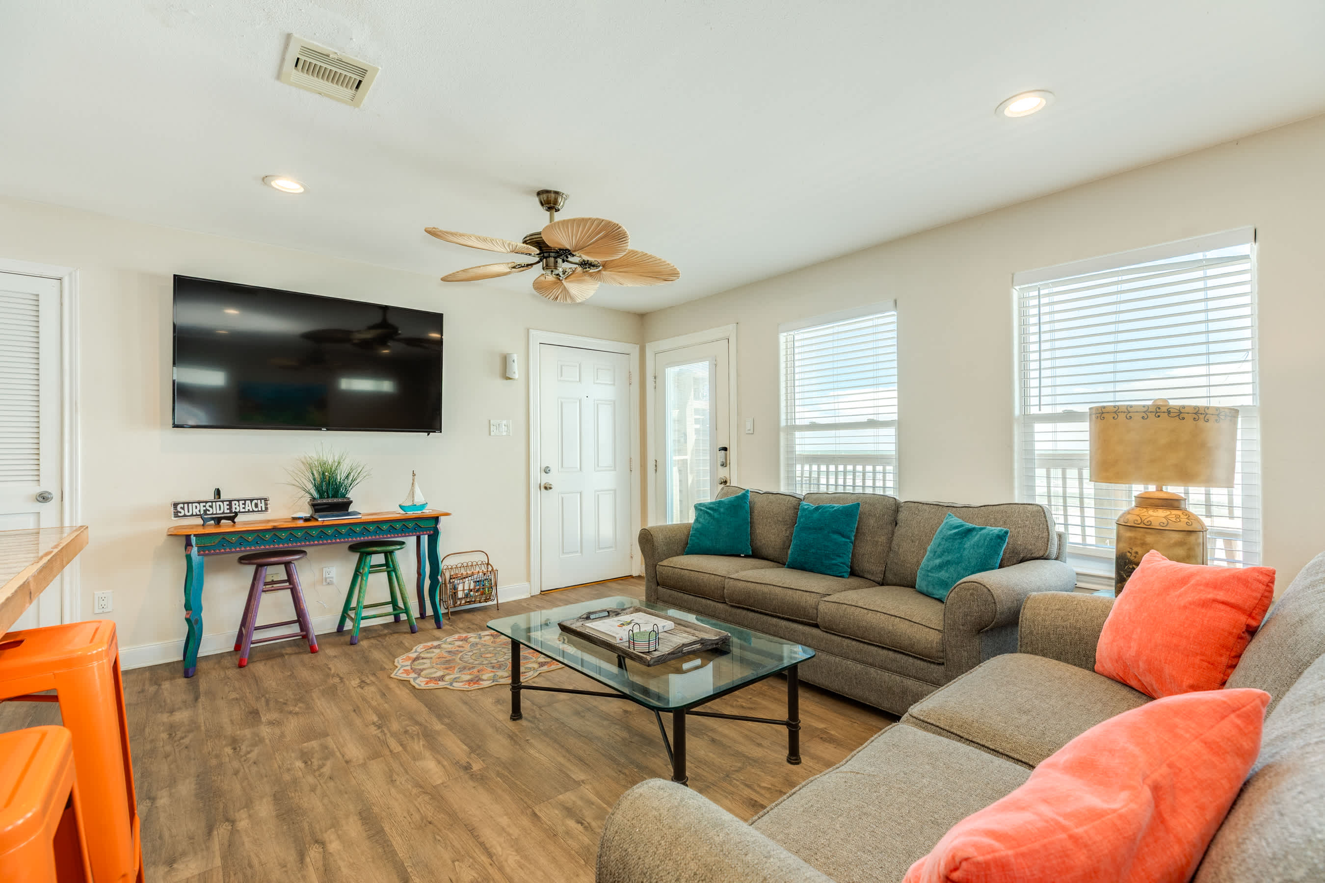 Paradise Point Barefoot Beachfront Living 9