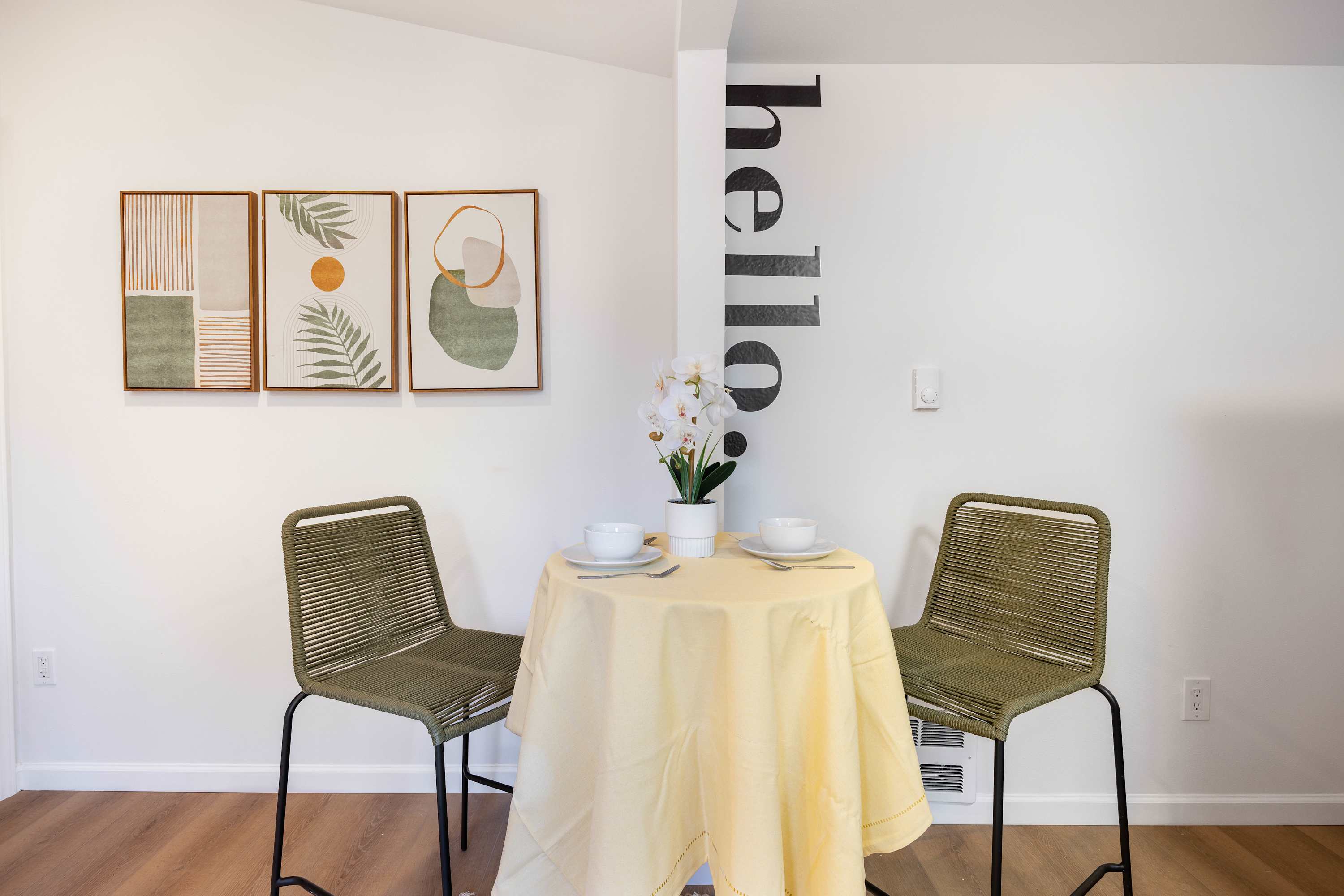 Private 1BR Retreat, King Bed, Single-Level