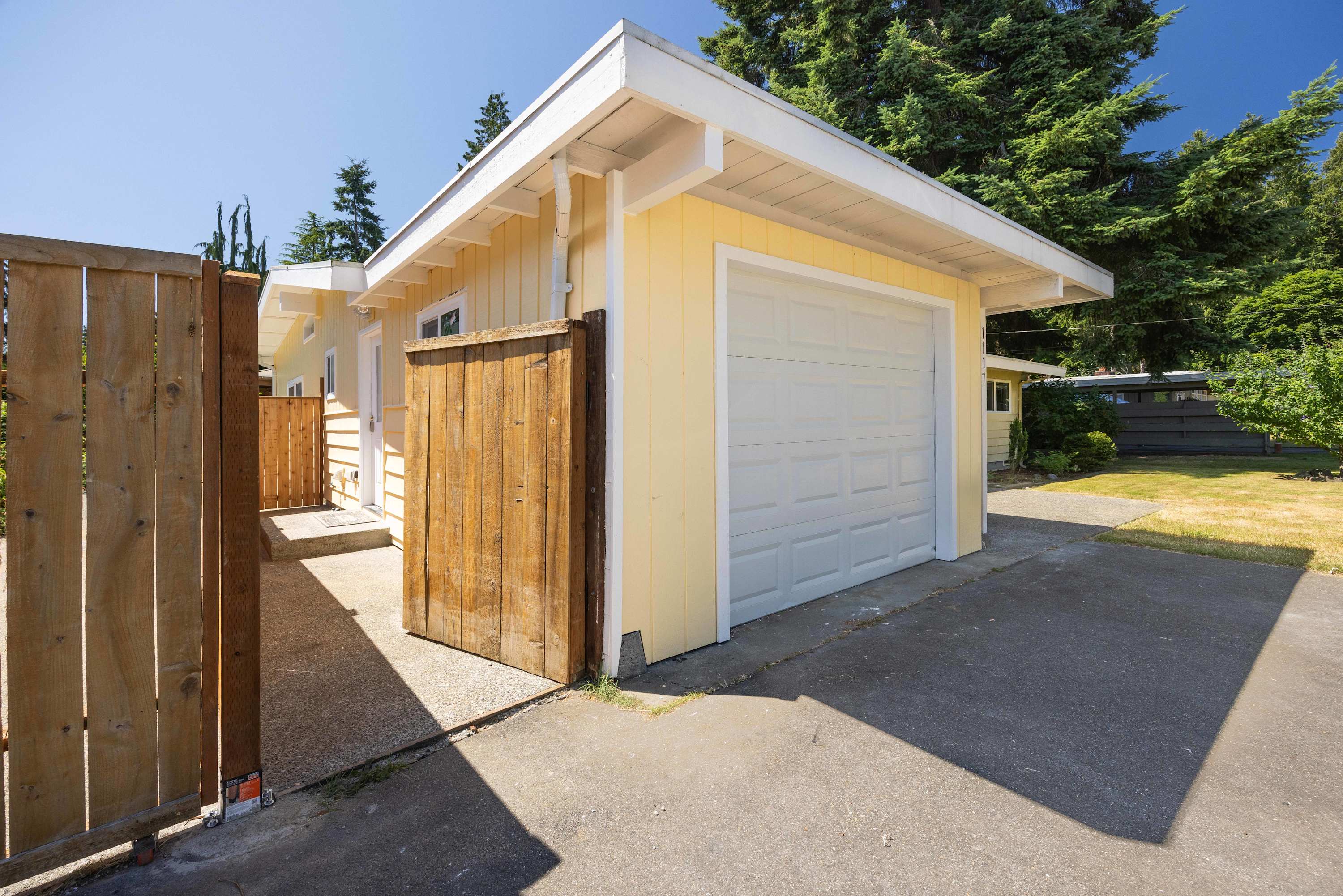 Private 1BR Retreat, King Bed, Single-Level