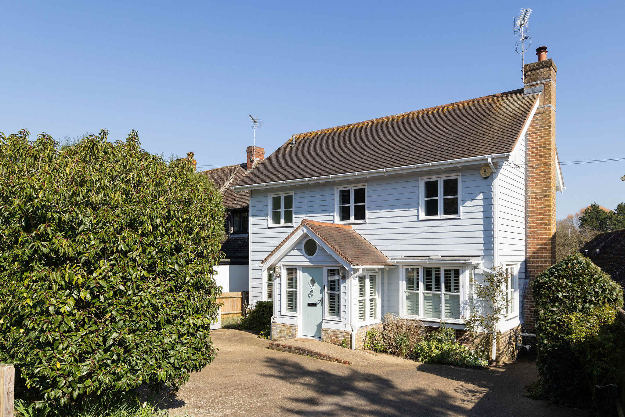 Stylish Itchenor Home, Walk to Harbour & Pub