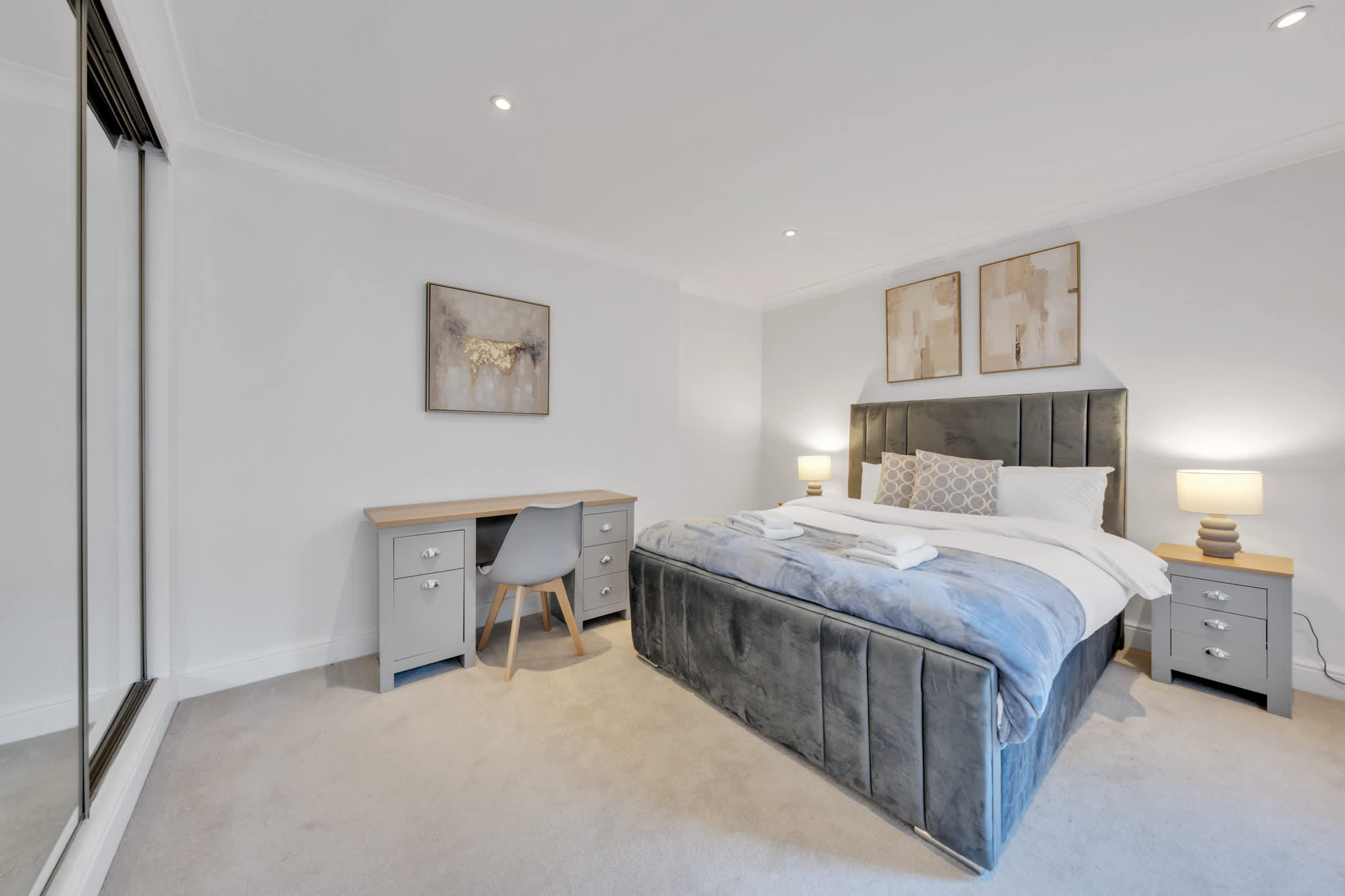 Modern Split-Level Apartment in Knightsbridge in Beaufort Gardens SW3 - Property image 14 - VivreStays