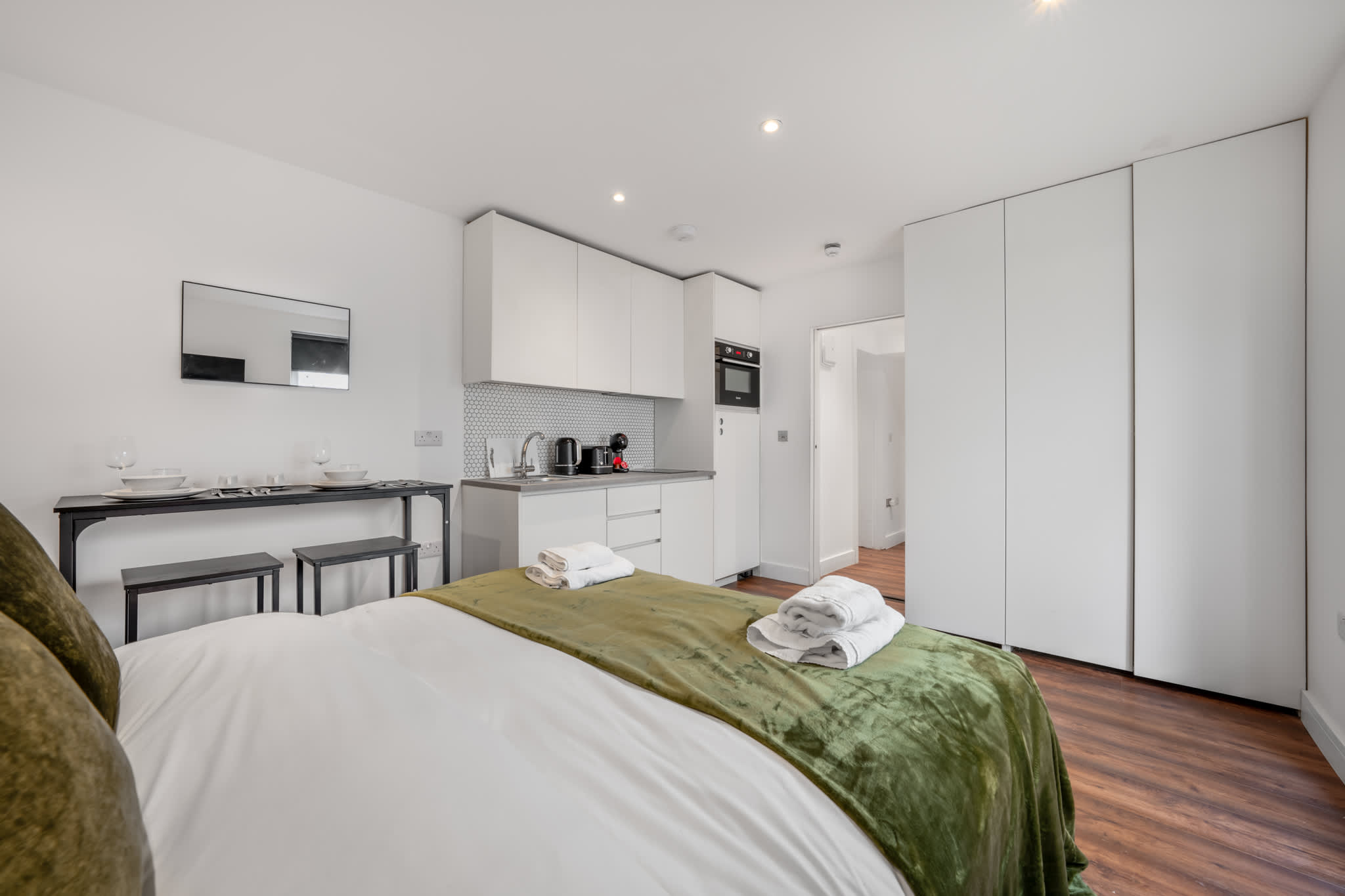Comfort Studio with Terrace in Knightsbridge in Beaufort Gardens SW3 1QH - Property image 9 - VivreStays