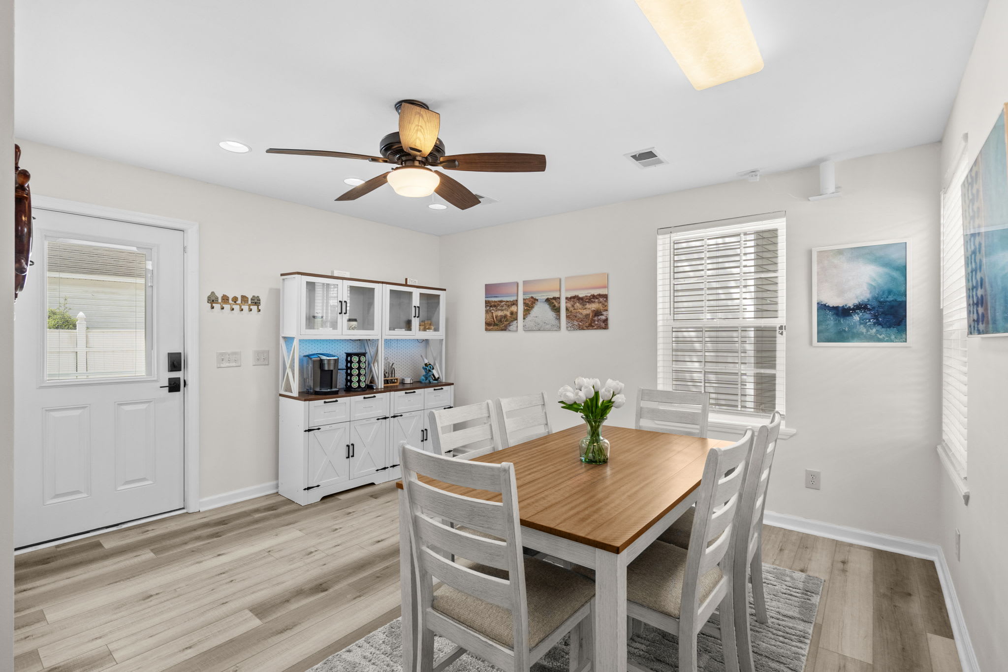 Whispering Marsh Hideaway Peaceful House | Photo 13