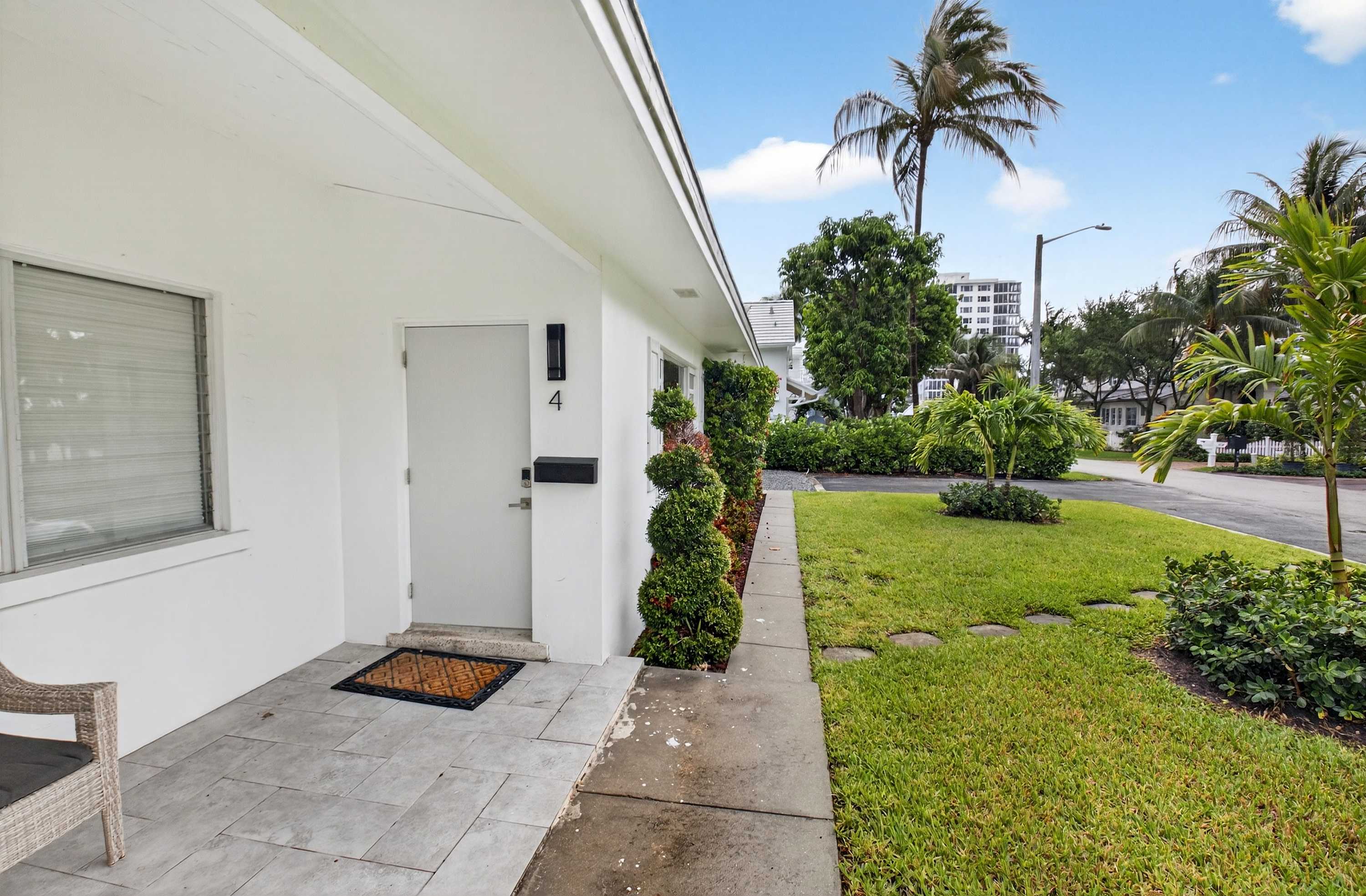 Marina Row 4 – Beach, Shops 7