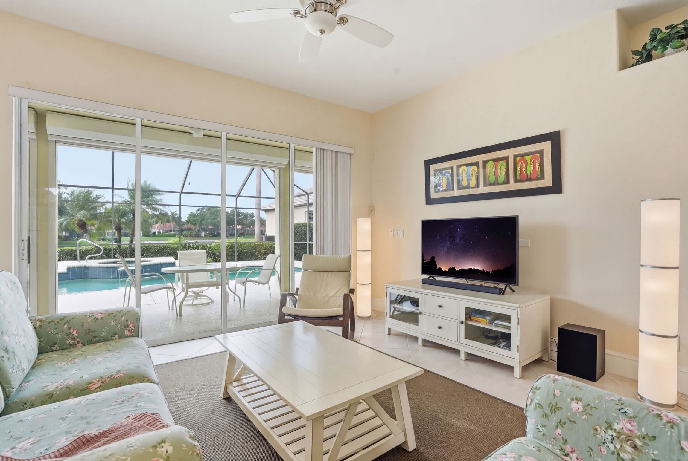 Naples Vineyards Living Private Pool Spa | Photo 2