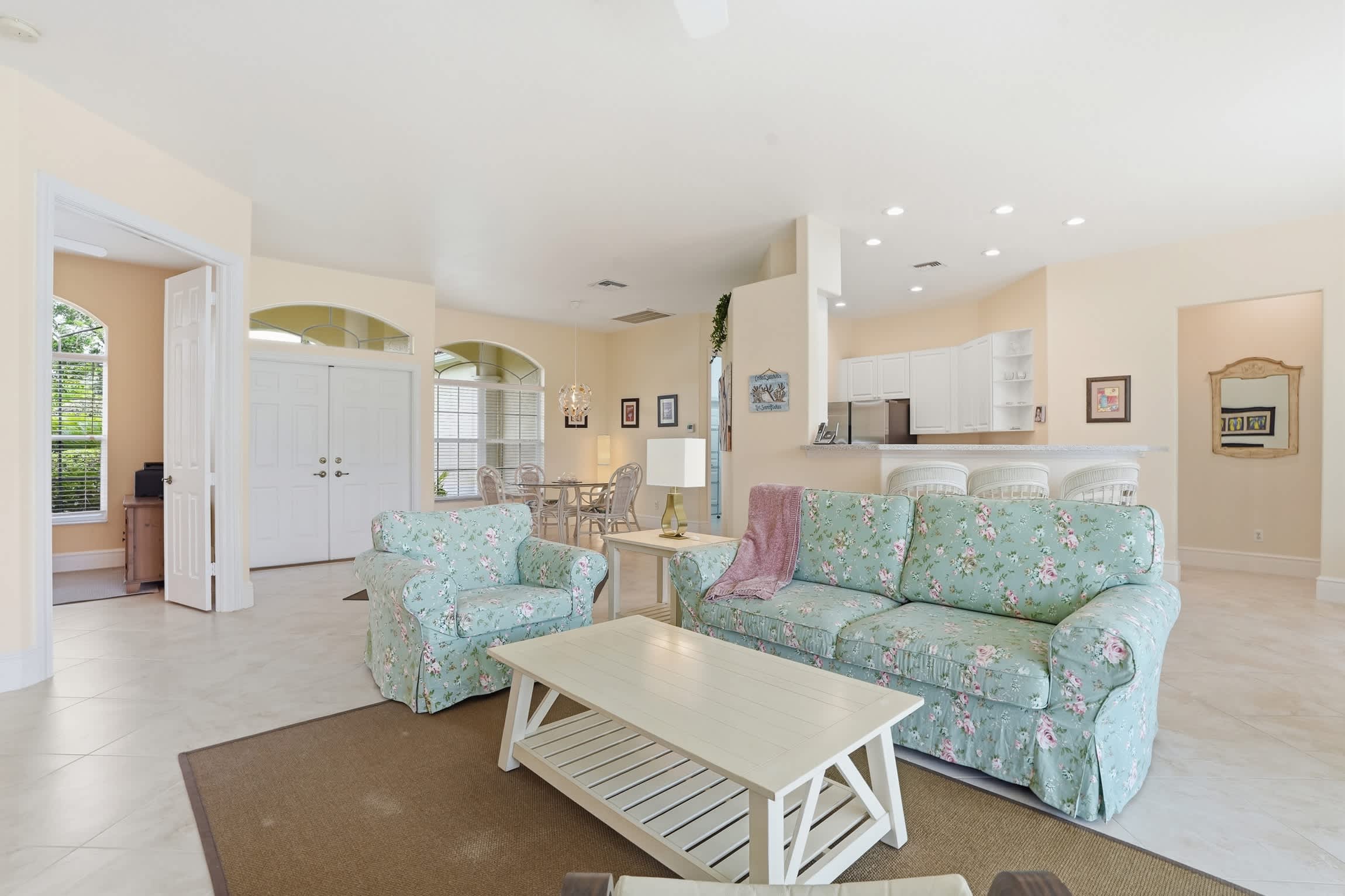 Naples Vineyards Living Private Pool Spa | Photo 11