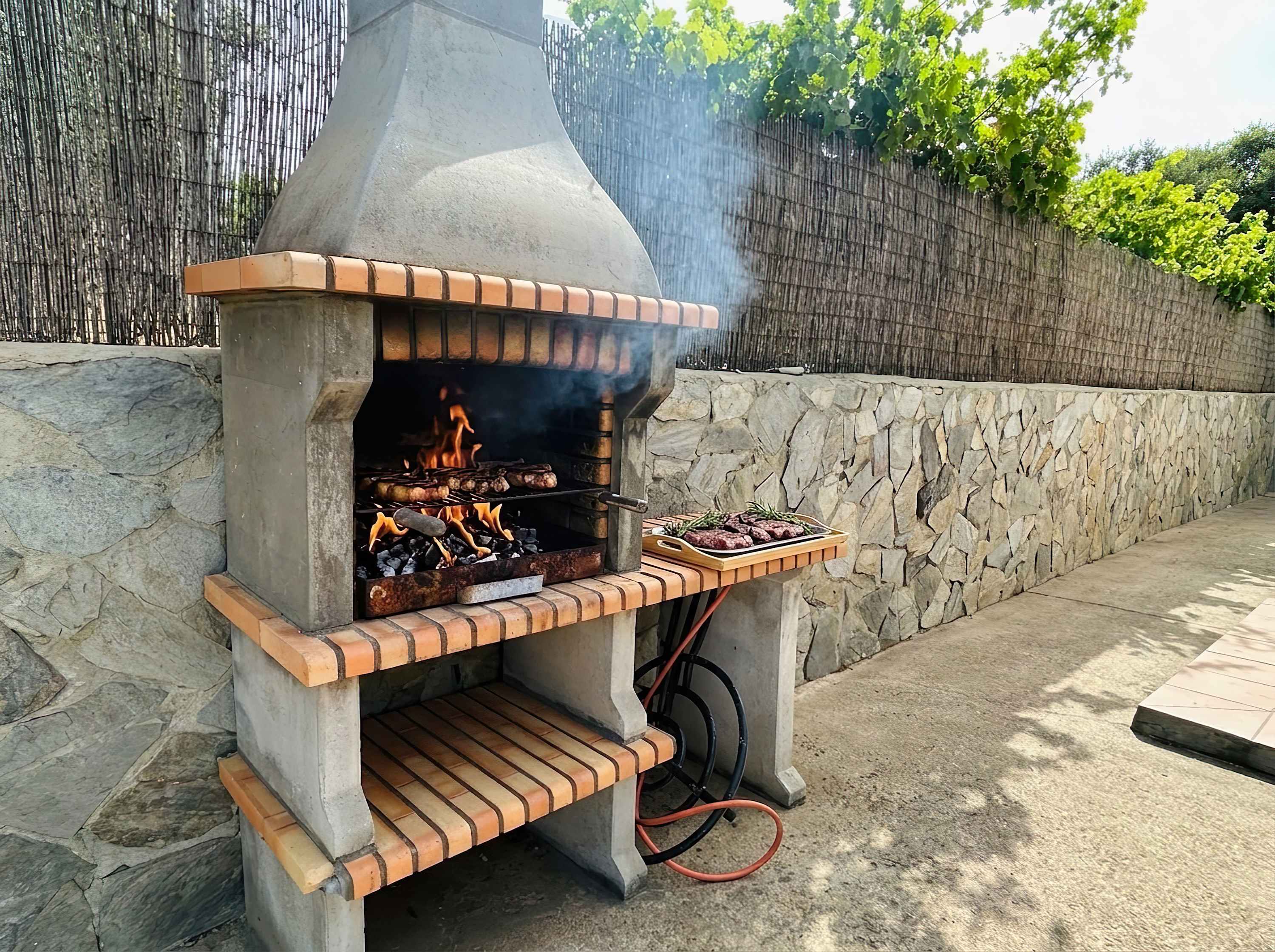 Chalet con piscina privada grupos de 6 personas - image 14