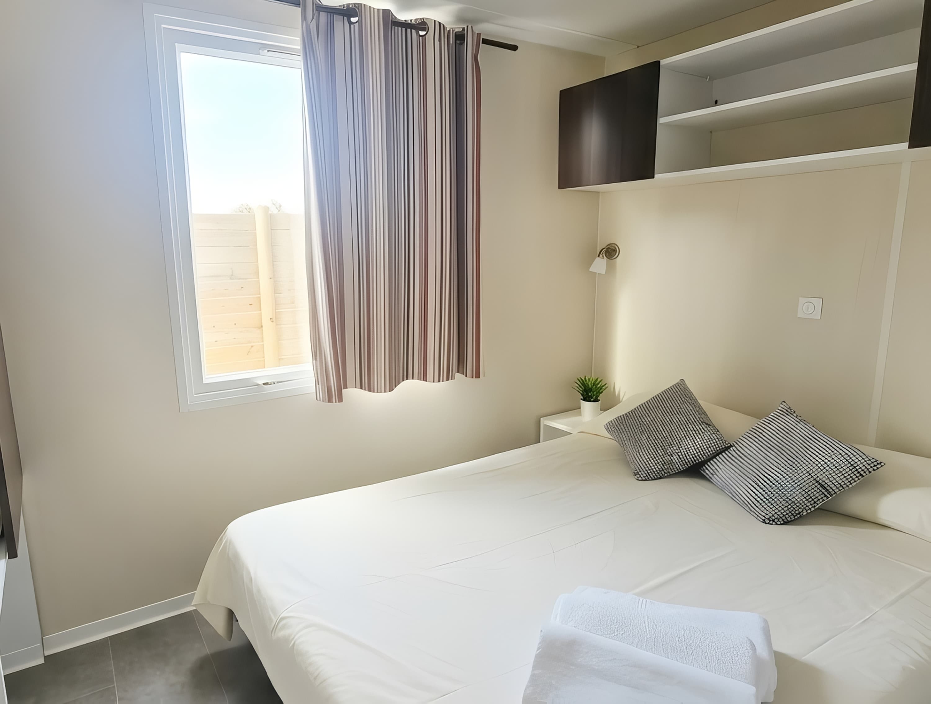 Alojamiento en Conil a 5 min del mar, con WiFi y terraza con piscina - image 11