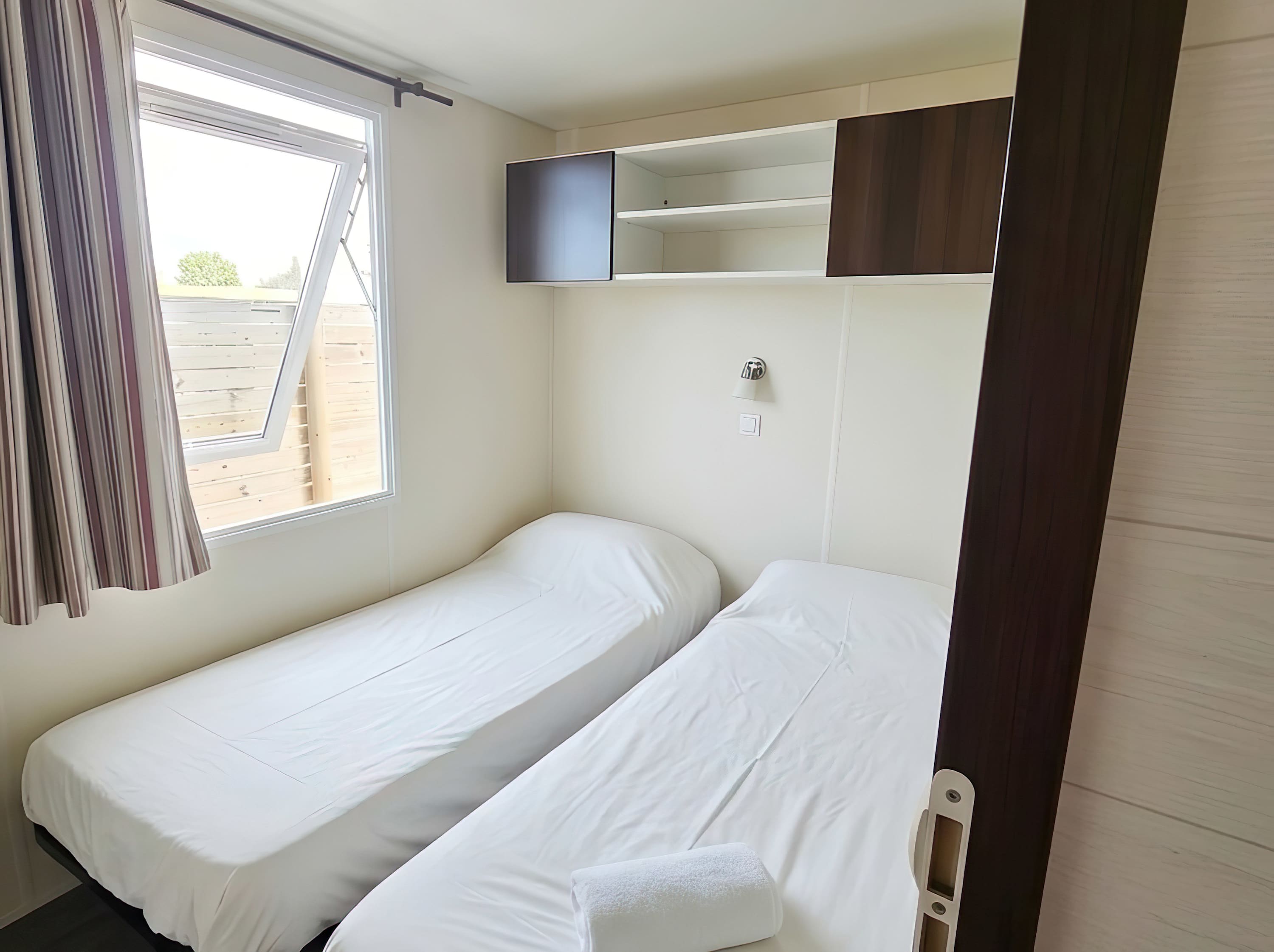 Alojamiento en Conil a 5 min del mar, con WiFi y terraza con piscina - image 12