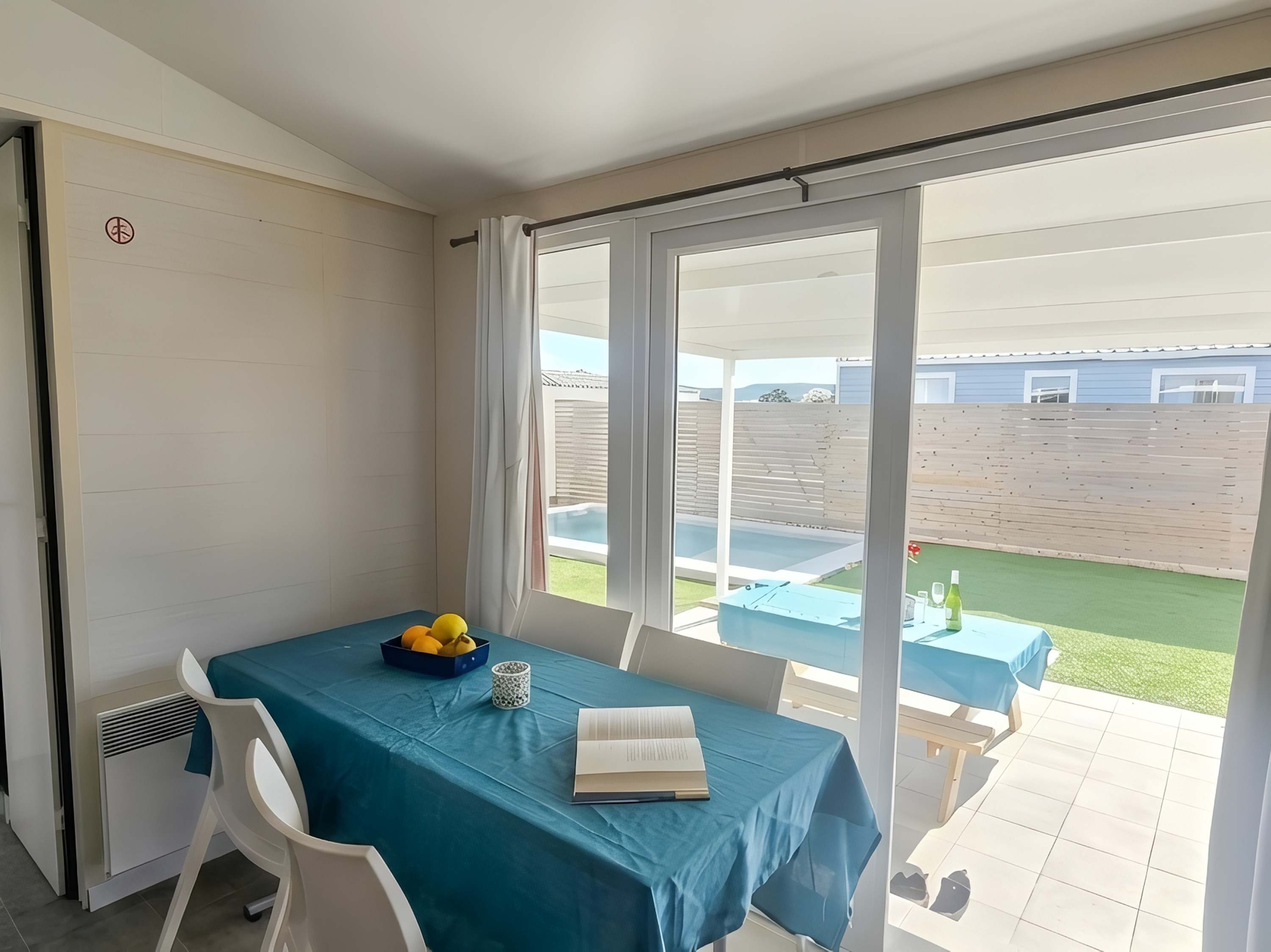 Alojamiento en Conil a 5 min del mar, con WiFi y terraza con piscina - image 5