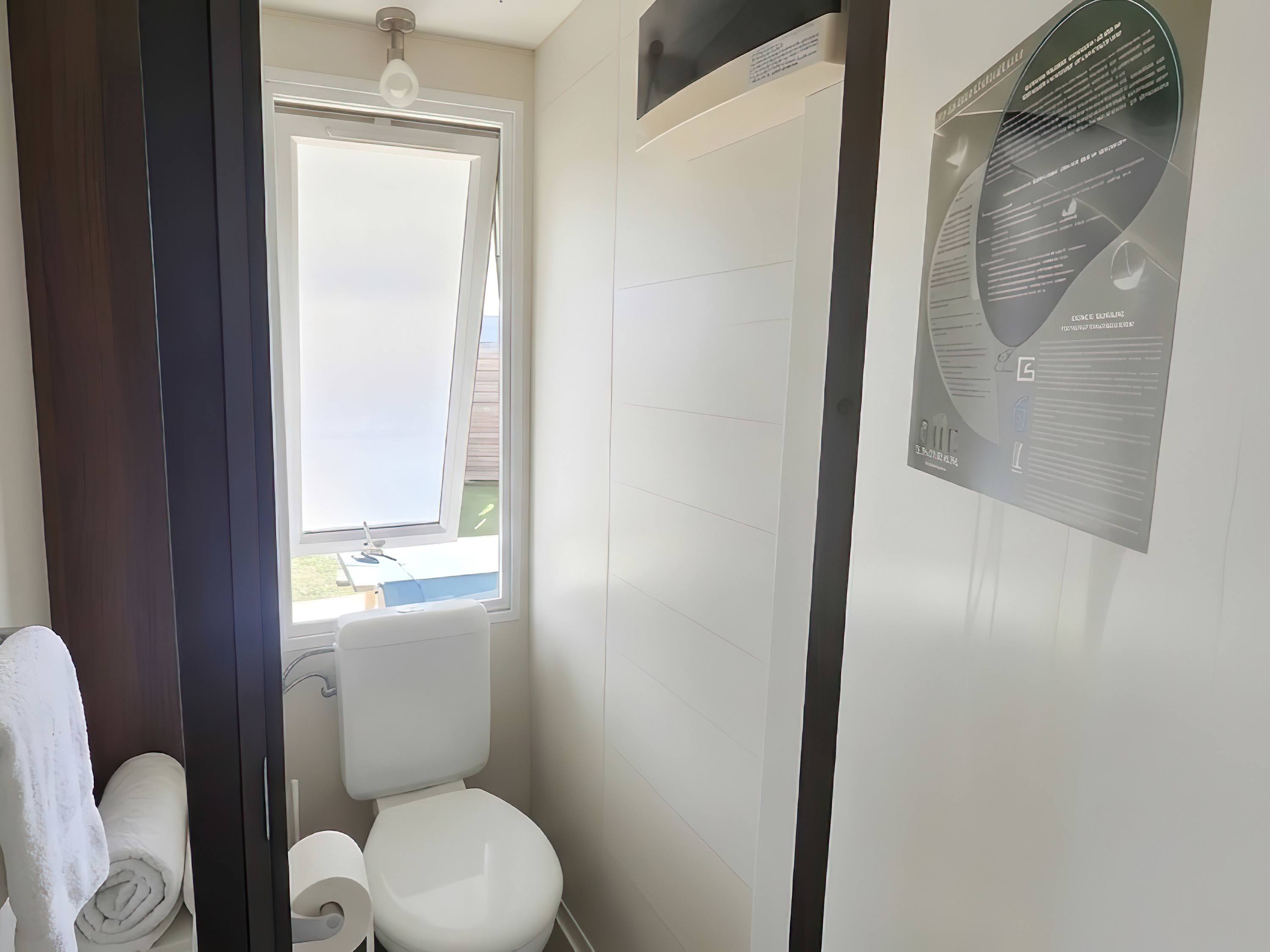 Alojamiento en Conil a 5 min del mar, con WiFi y terraza con piscina - image 17