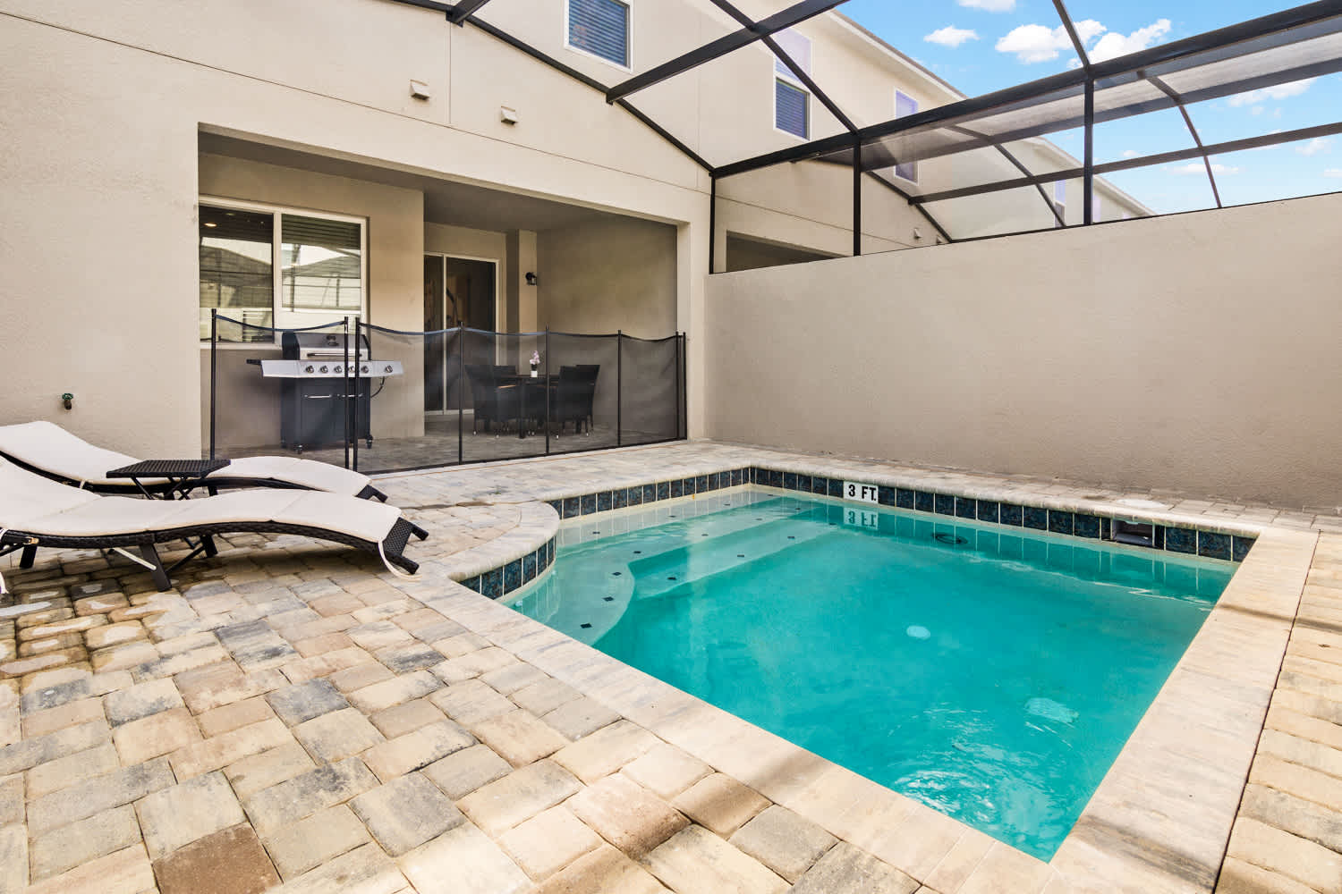 Modern 4BR Townhouse in Orlando | Near Disney