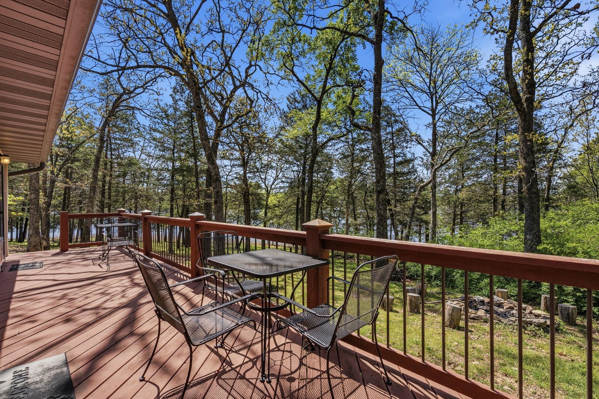 Shared deck on the back of the building