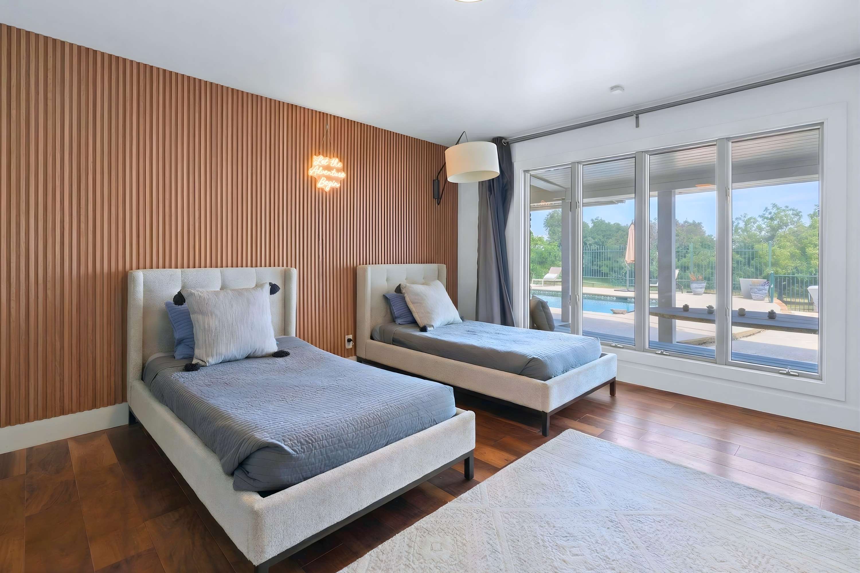 3 Twin beds | Sleeps 3 | Pool Views