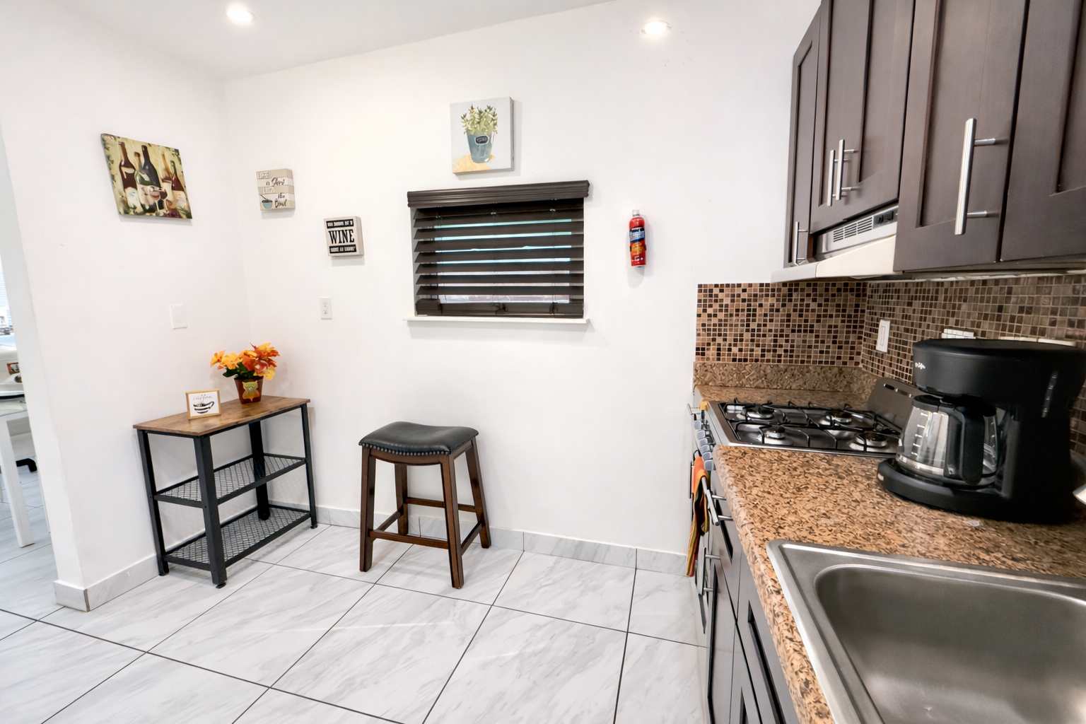Hollywood Beach 1BR | 30-Second Walk to Sand