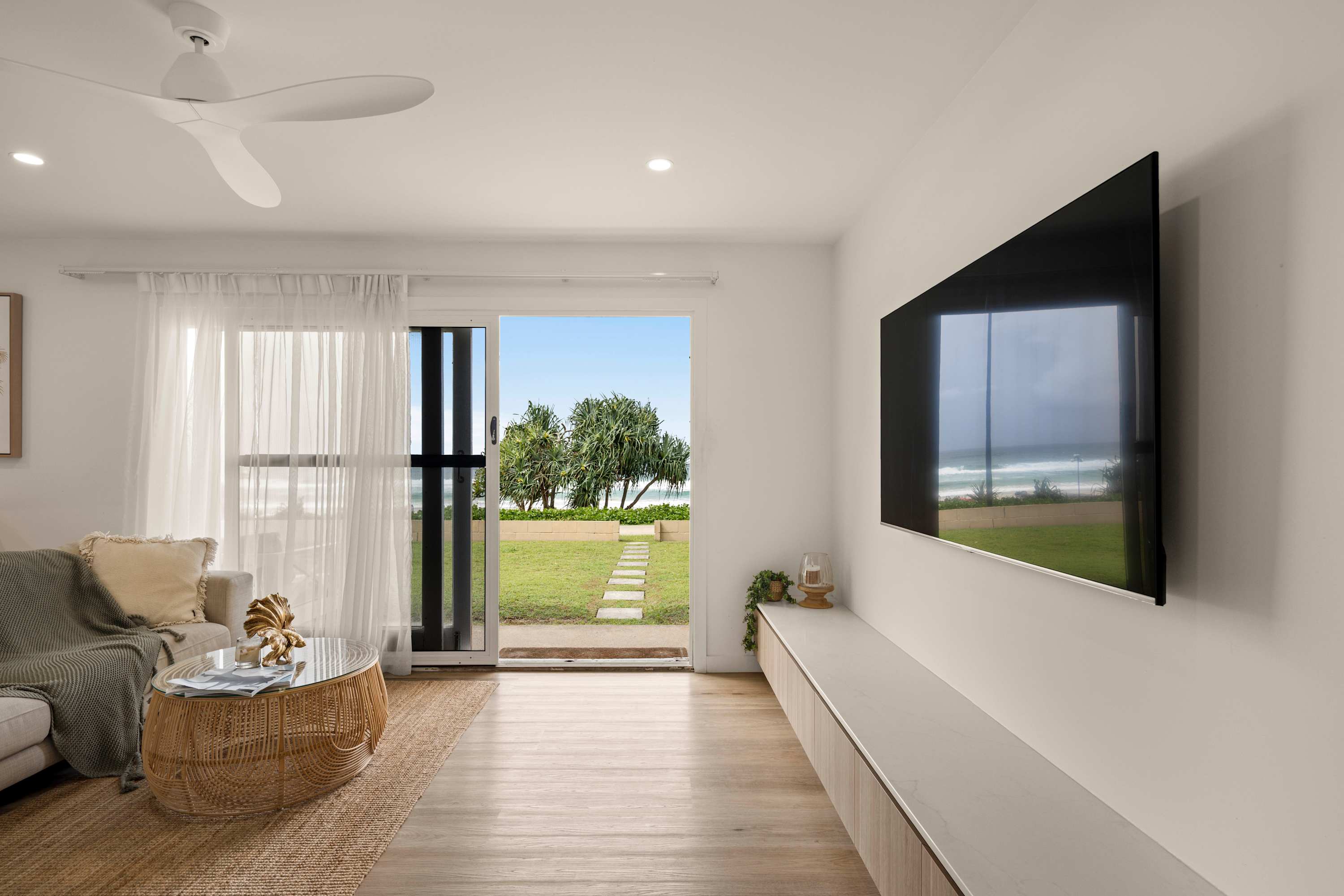 Little Waves Tugun Beach Retreat