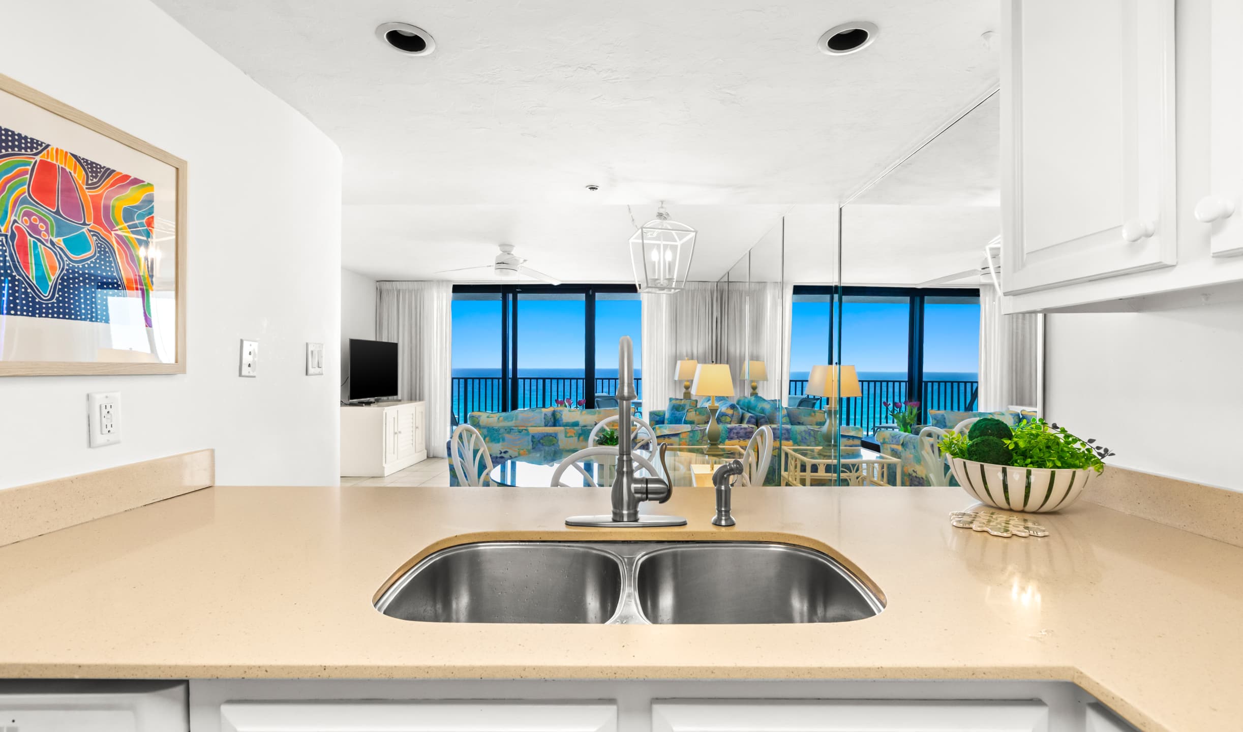 One Seagrove Place 0701 10