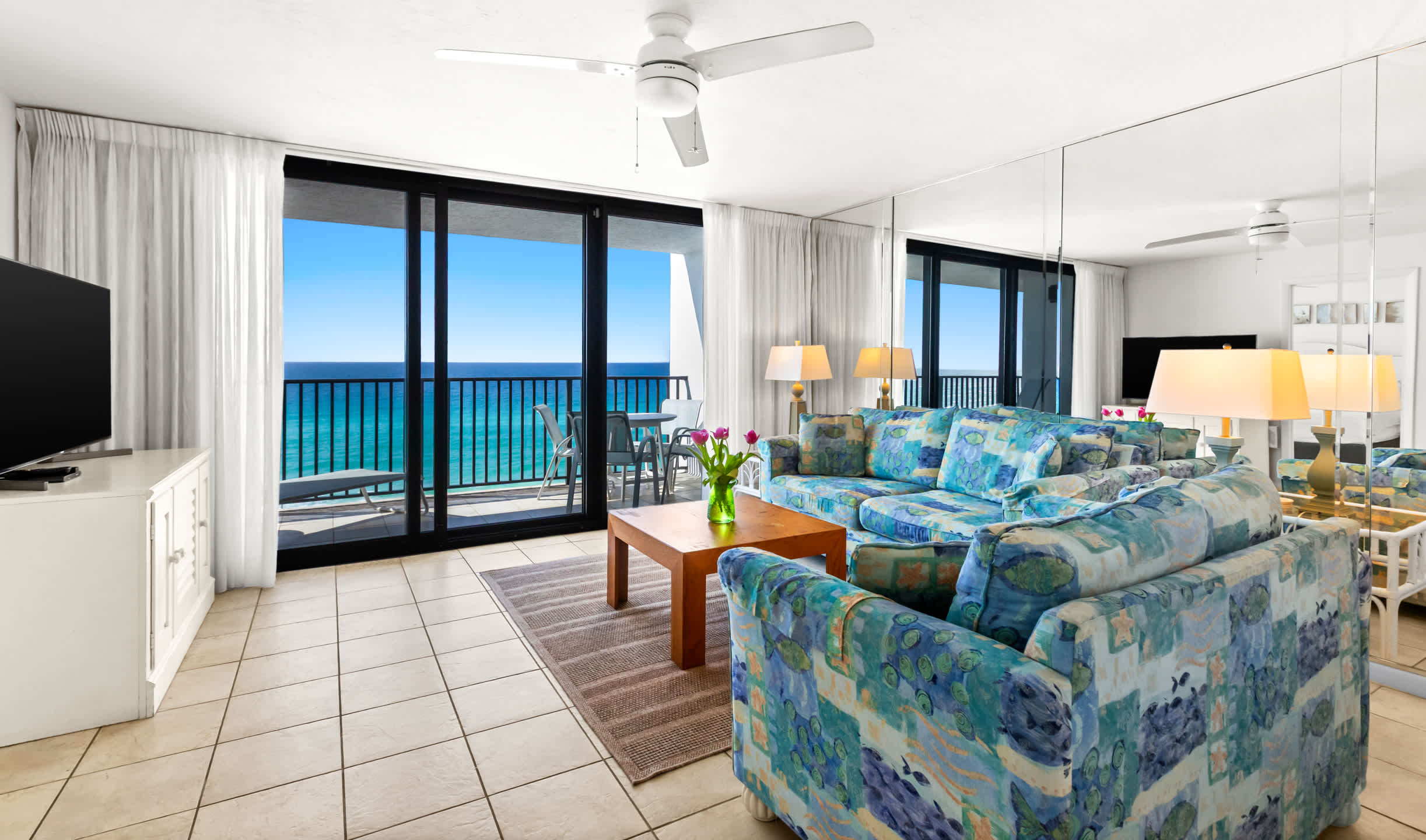 One Seagrove Place 0701 7