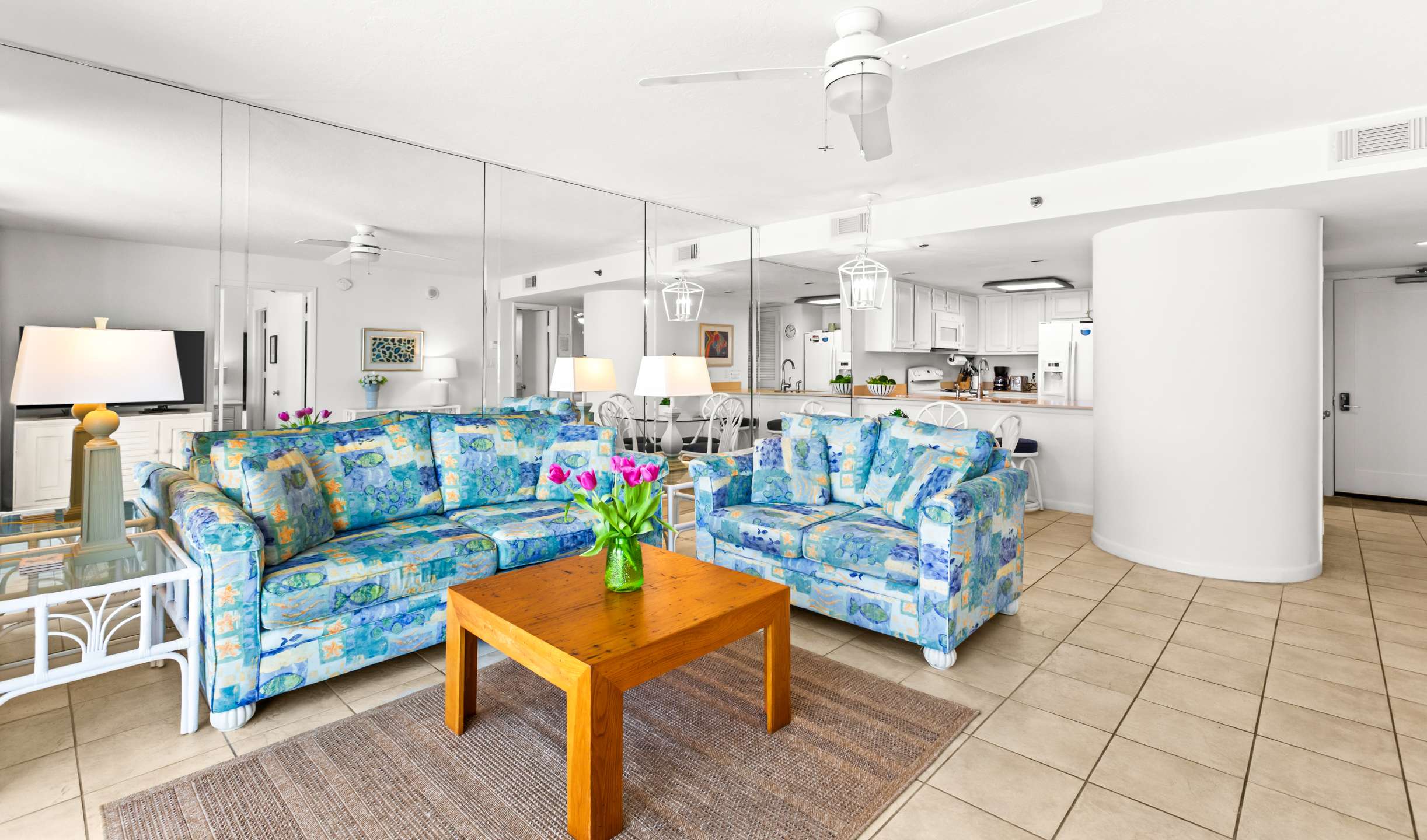 One Seagrove Place 0701 6