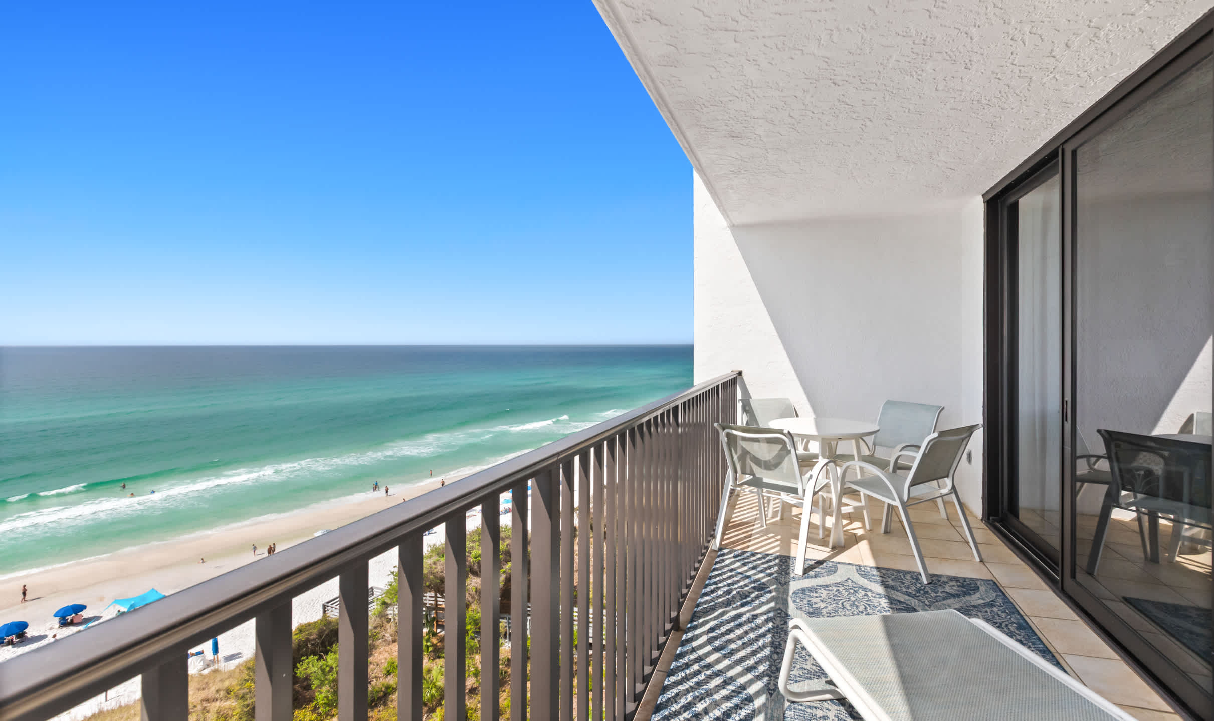 One Seagrove Place 0701 24