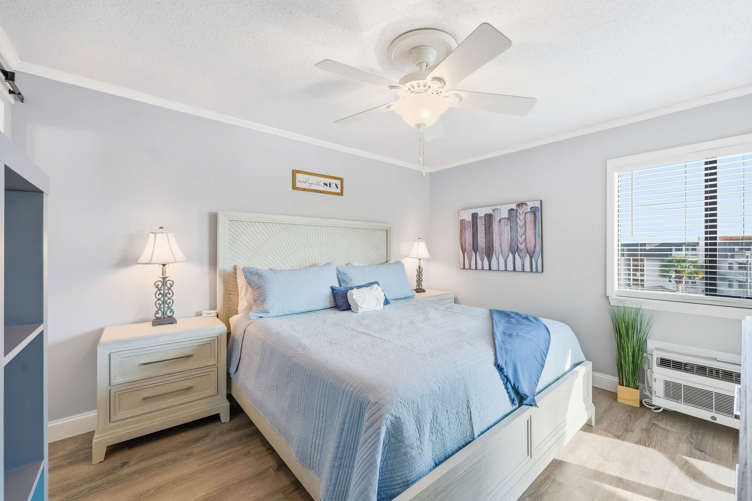 Golden Mile Oceanview Retreat