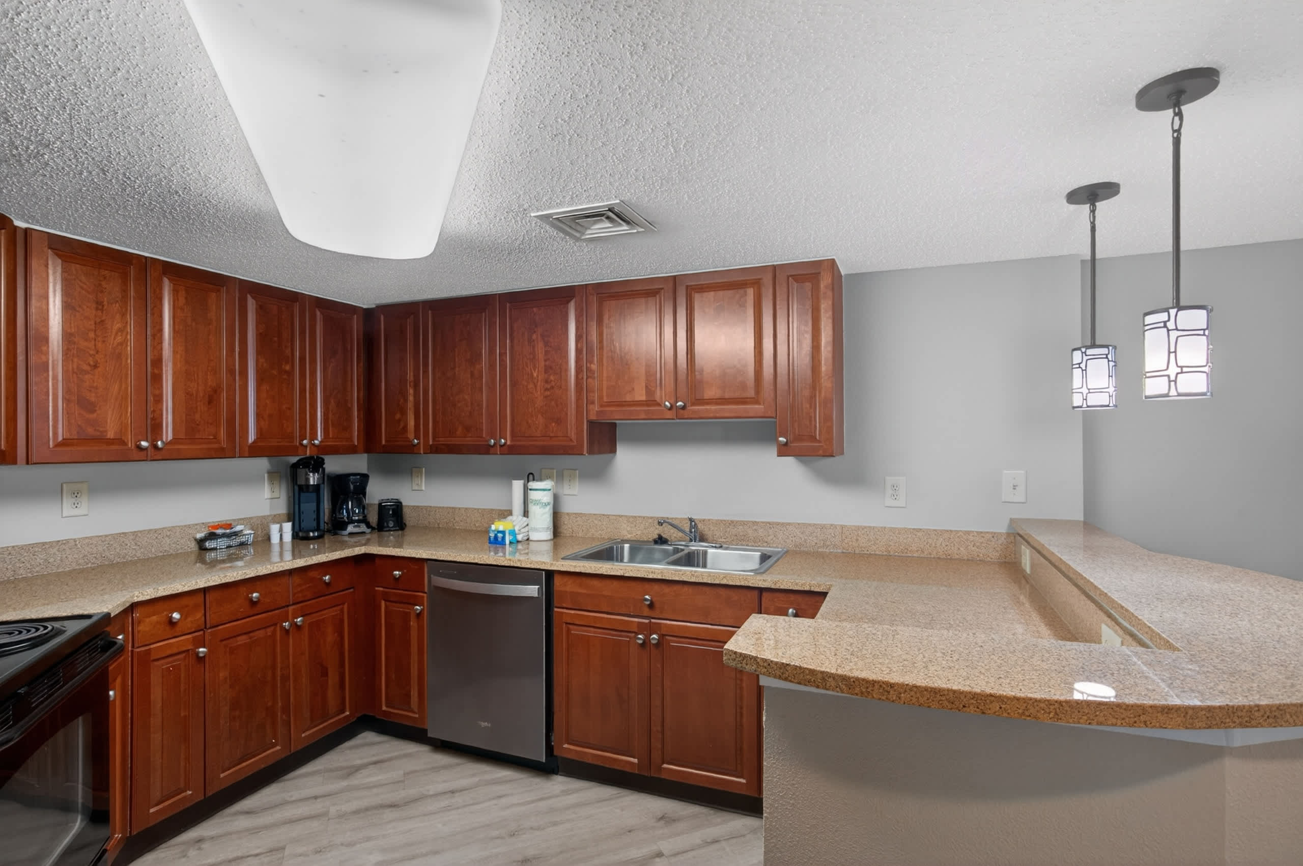 2BR Beachfront Condo with Dunes Village Best Views | Photo 15