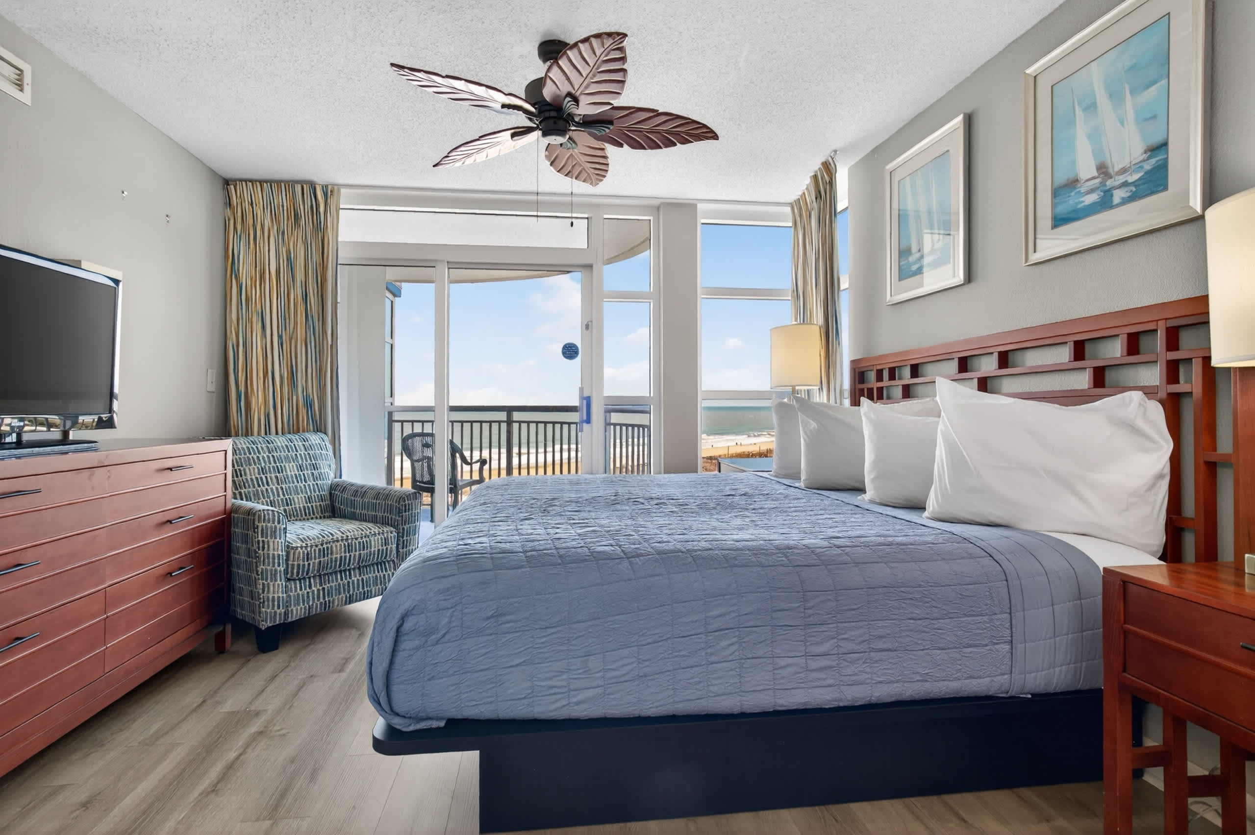 2BR Beachfront Condo with Dunes Village Best Views | Photo 5