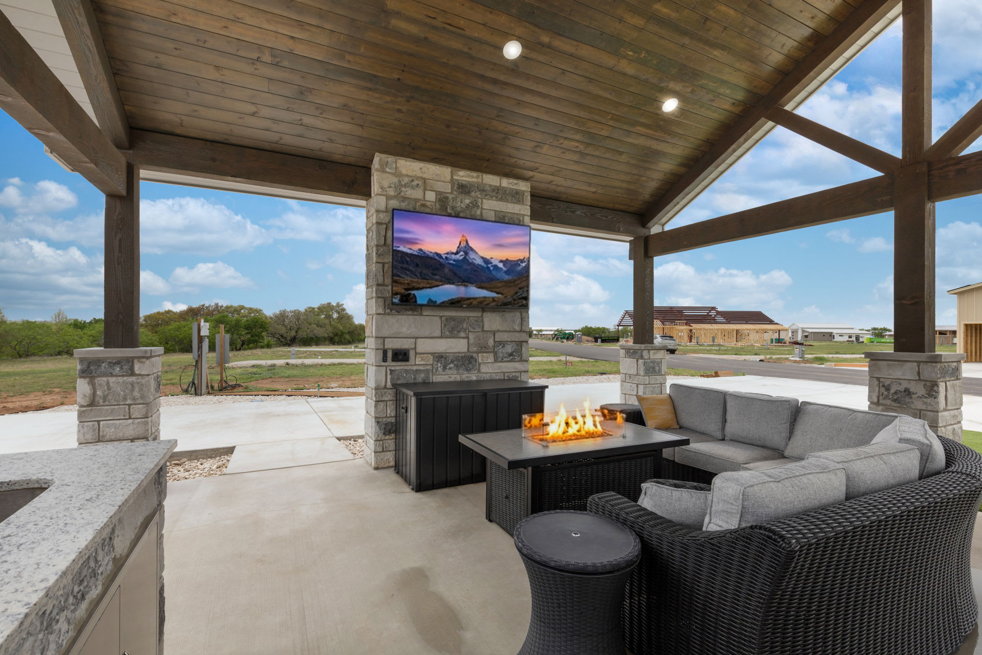 The Ravish Pad - Lot 209