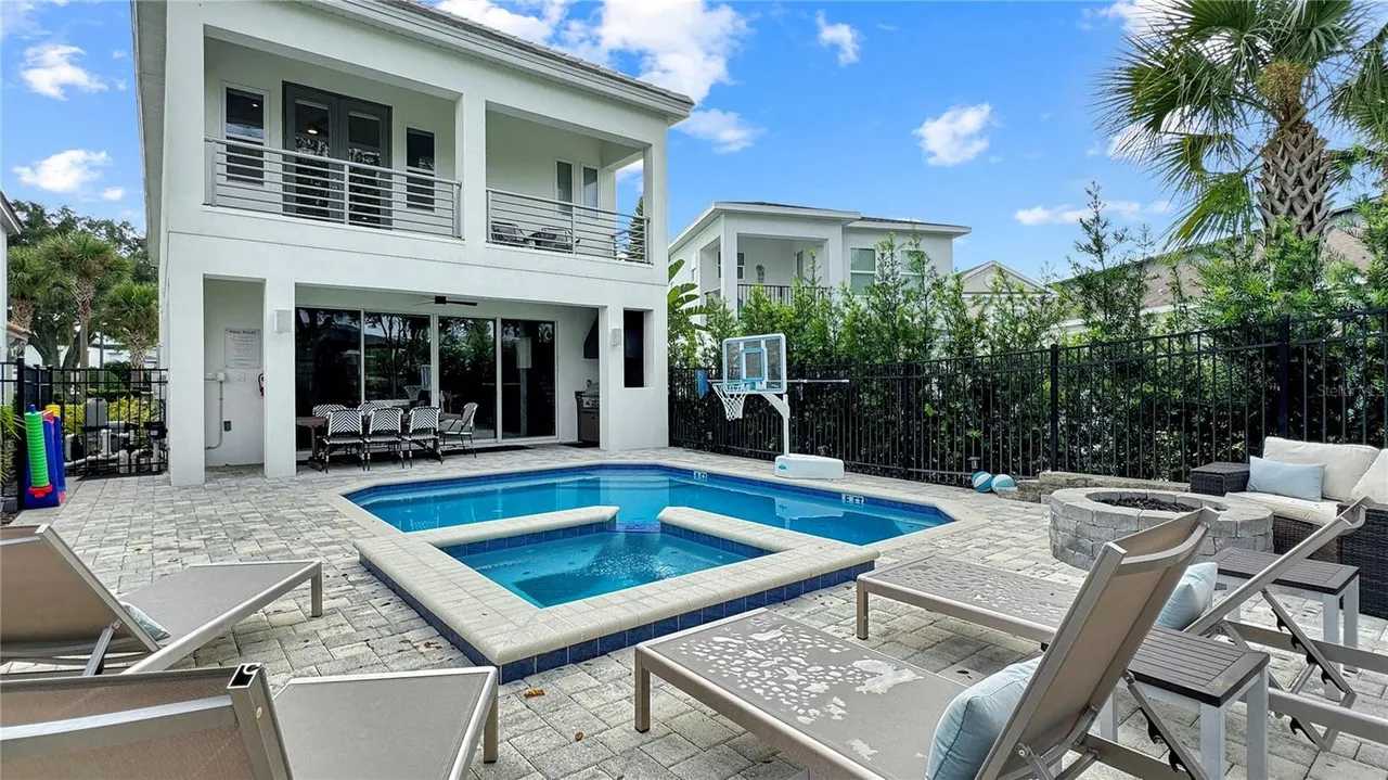 Villa with heated pool & theater, Reunion Resort