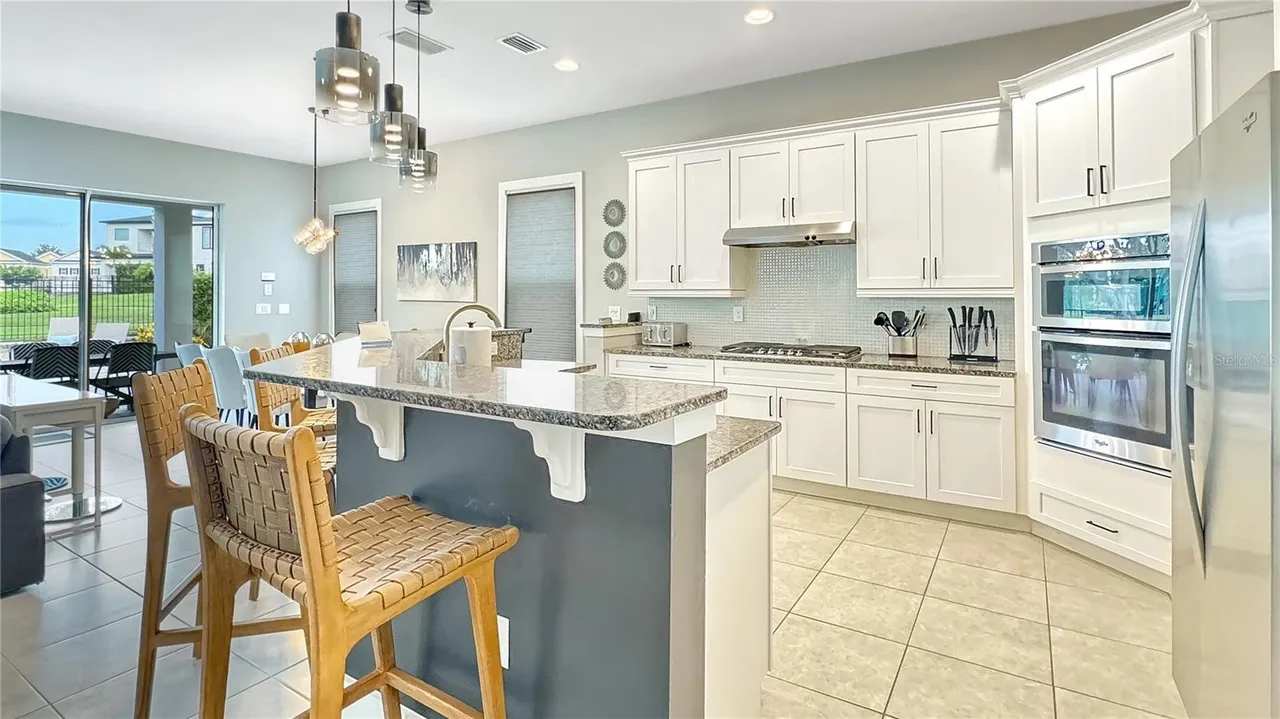 Villa with heated pool & theater, Reunion Resort