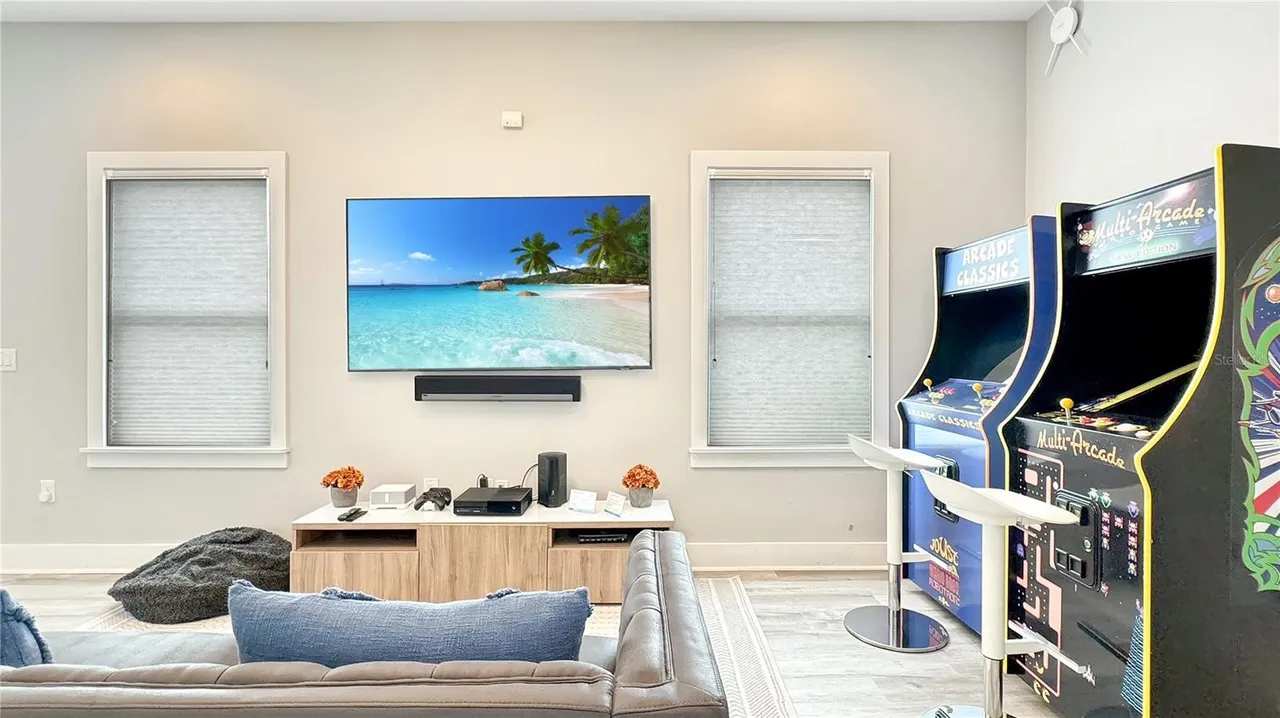 Villa with heated pool & theater, Reunion Resort