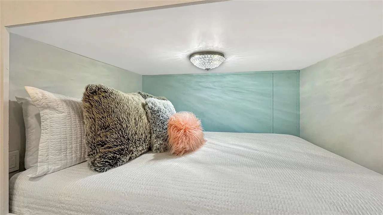 Villa with heated pool & theater, Reunion Resort