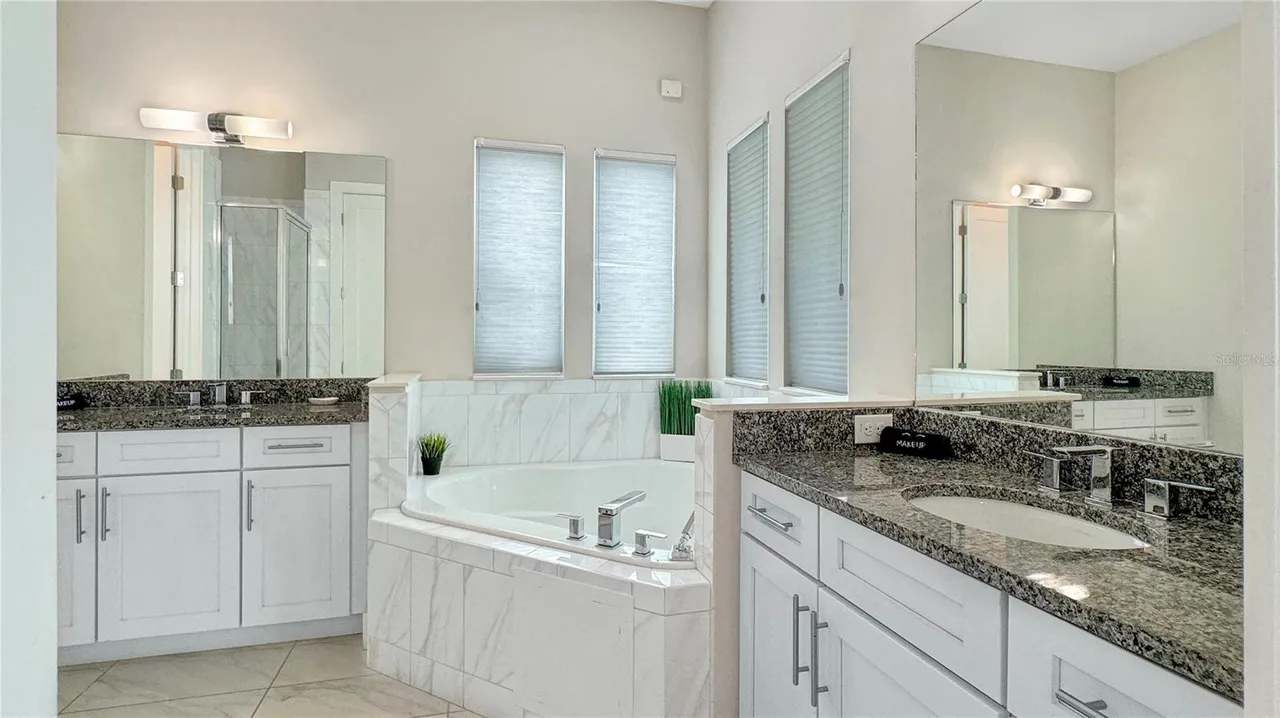 Villa with heated pool & theater, Reunion Resort