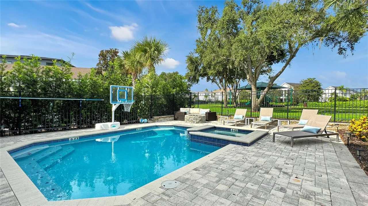 Villa with heated pool & theater, Reunion Resort