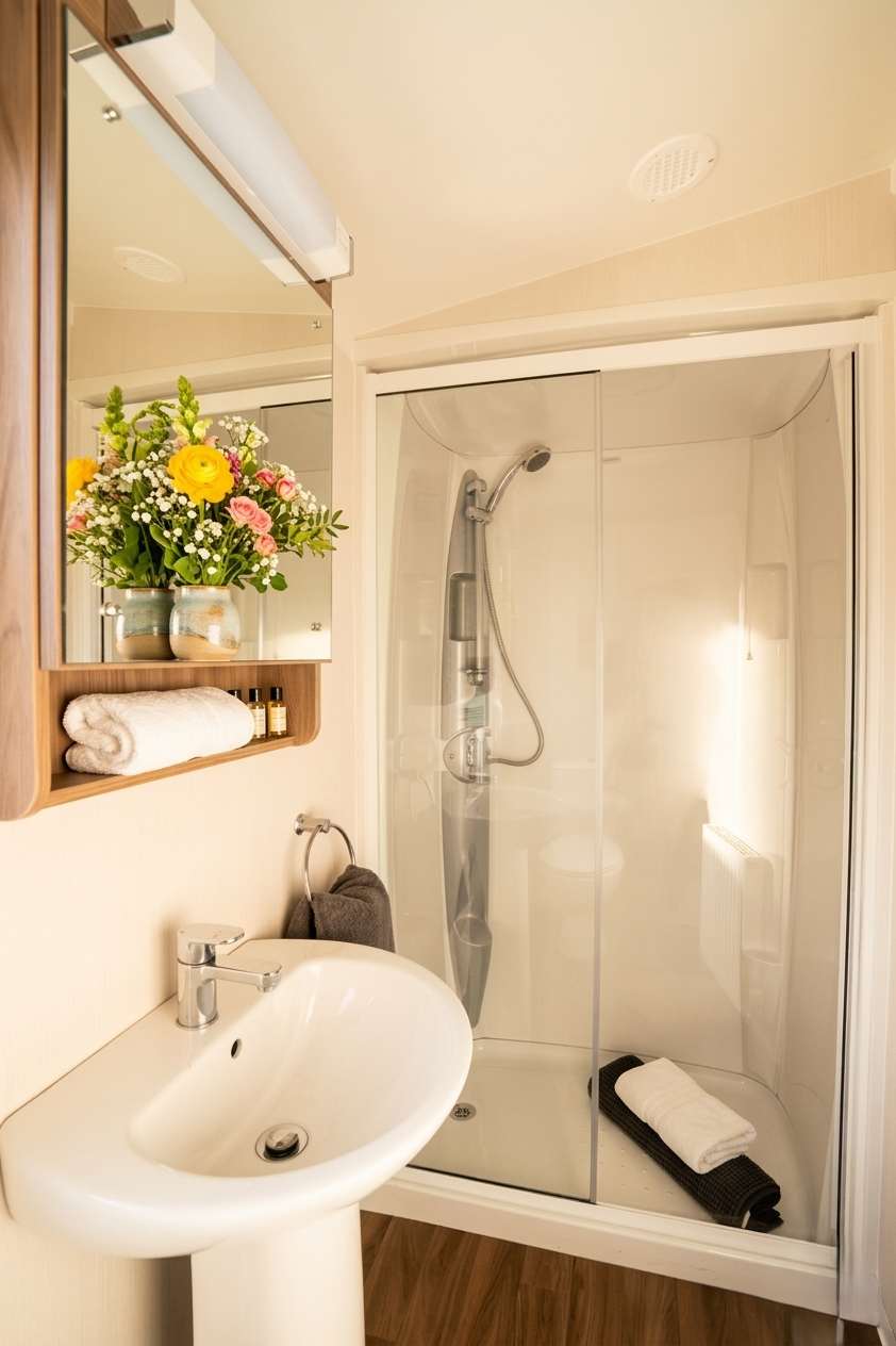Seaside Caravan Nr Edinburgh Seton Sands Family Fun in Links Road EH32 - Property image 11 - VivreStays