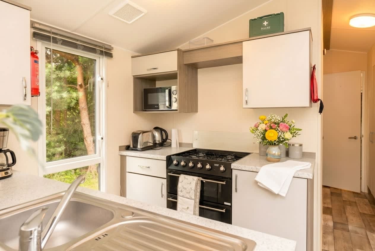 25 mins to Edinburgh Nr Beach & Pool Free Parking in Links Road EH32 - Property image 11 - VivreStays