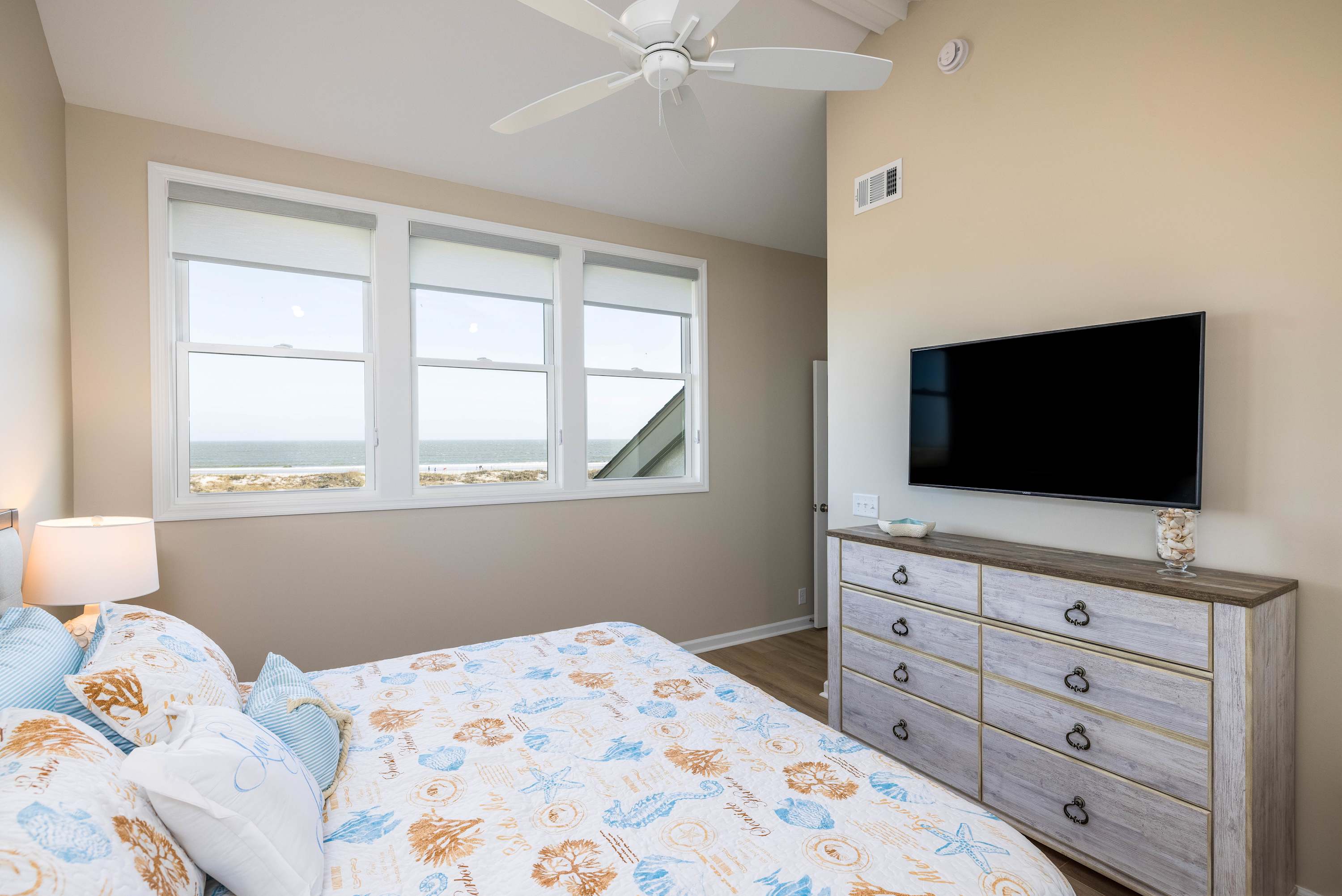 102 Capt John Fripp Villa | Photo 10