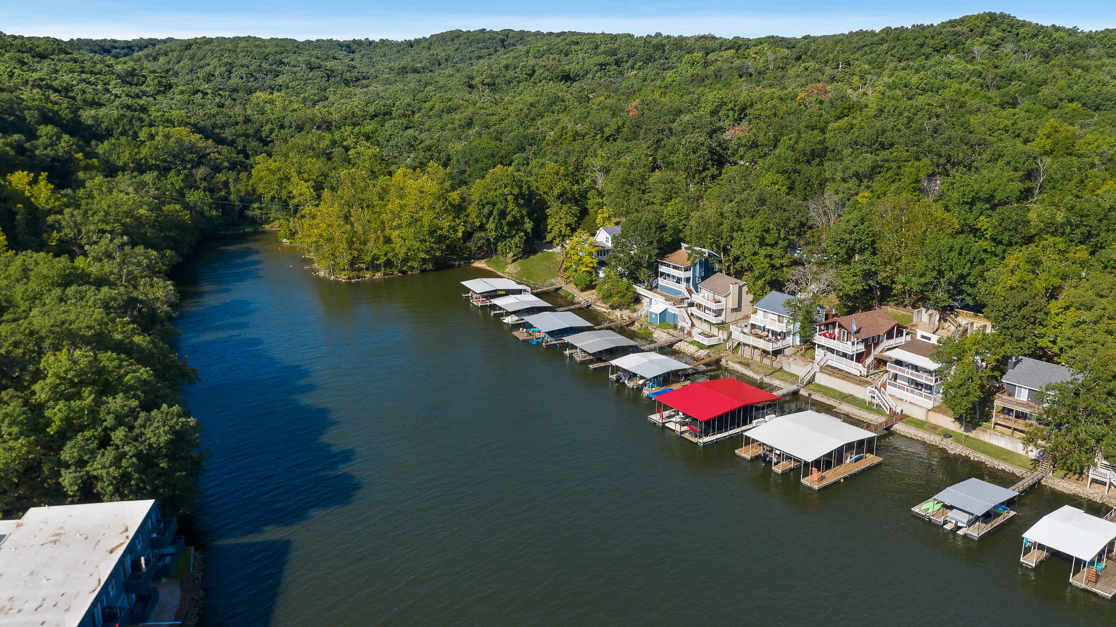 Lake Front |Private Dock |Blue Bungalow|3bed|2bth