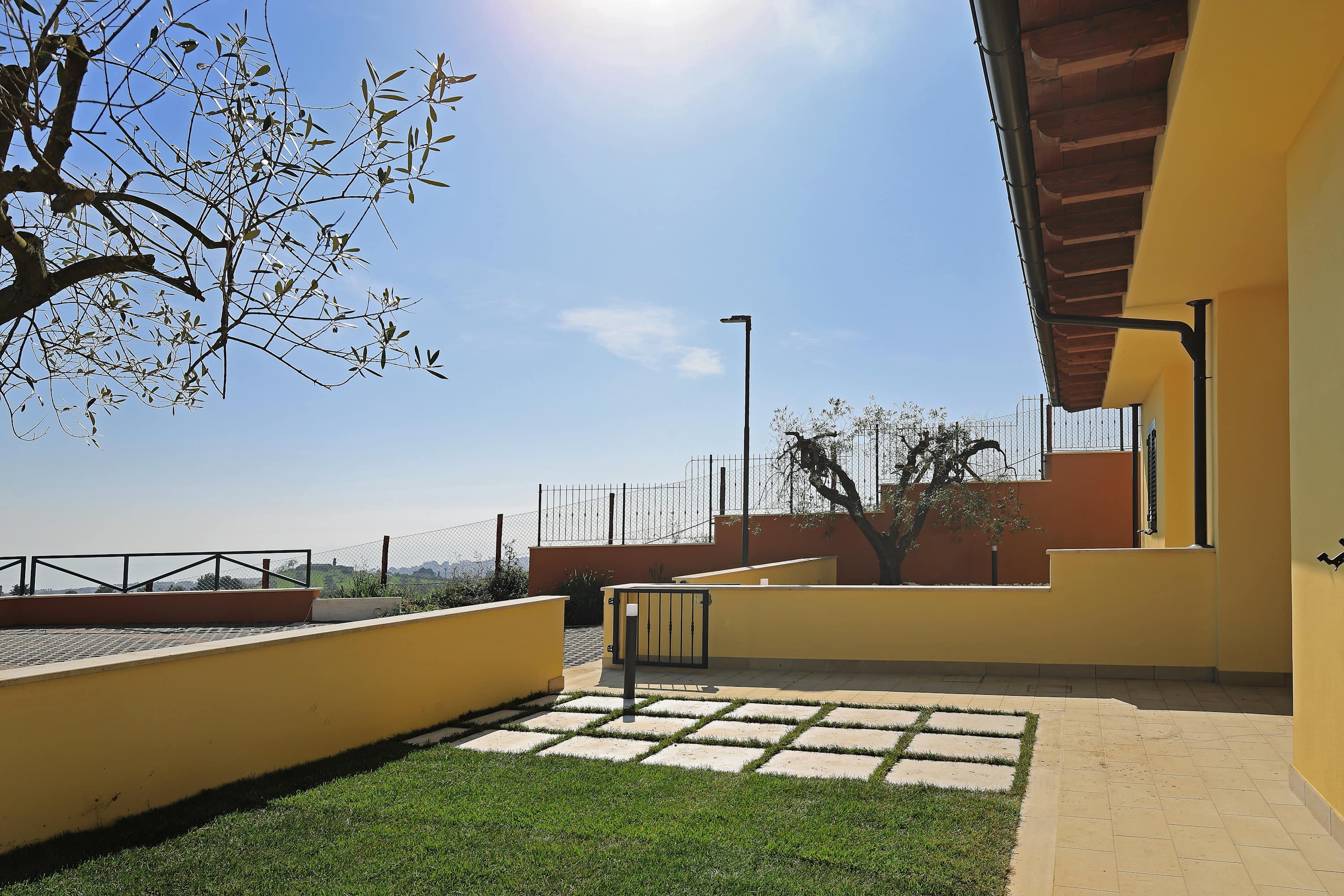 Via Civita 71, 64010 Prosperi, Italy