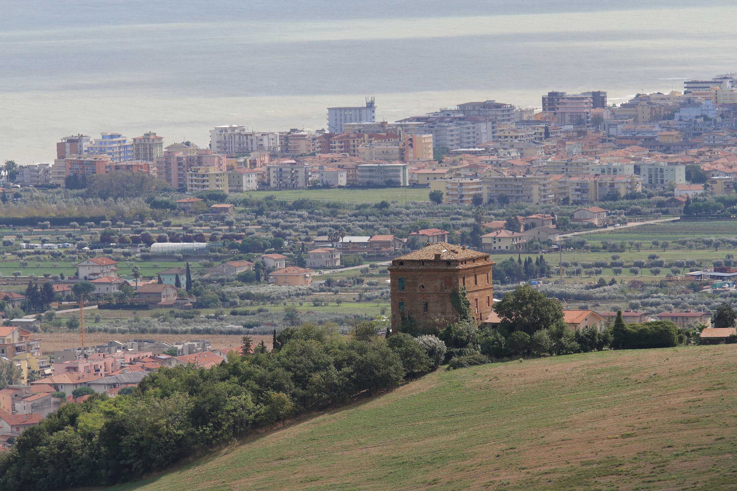 Via Civita 71, 64010 Prosperi, Italy