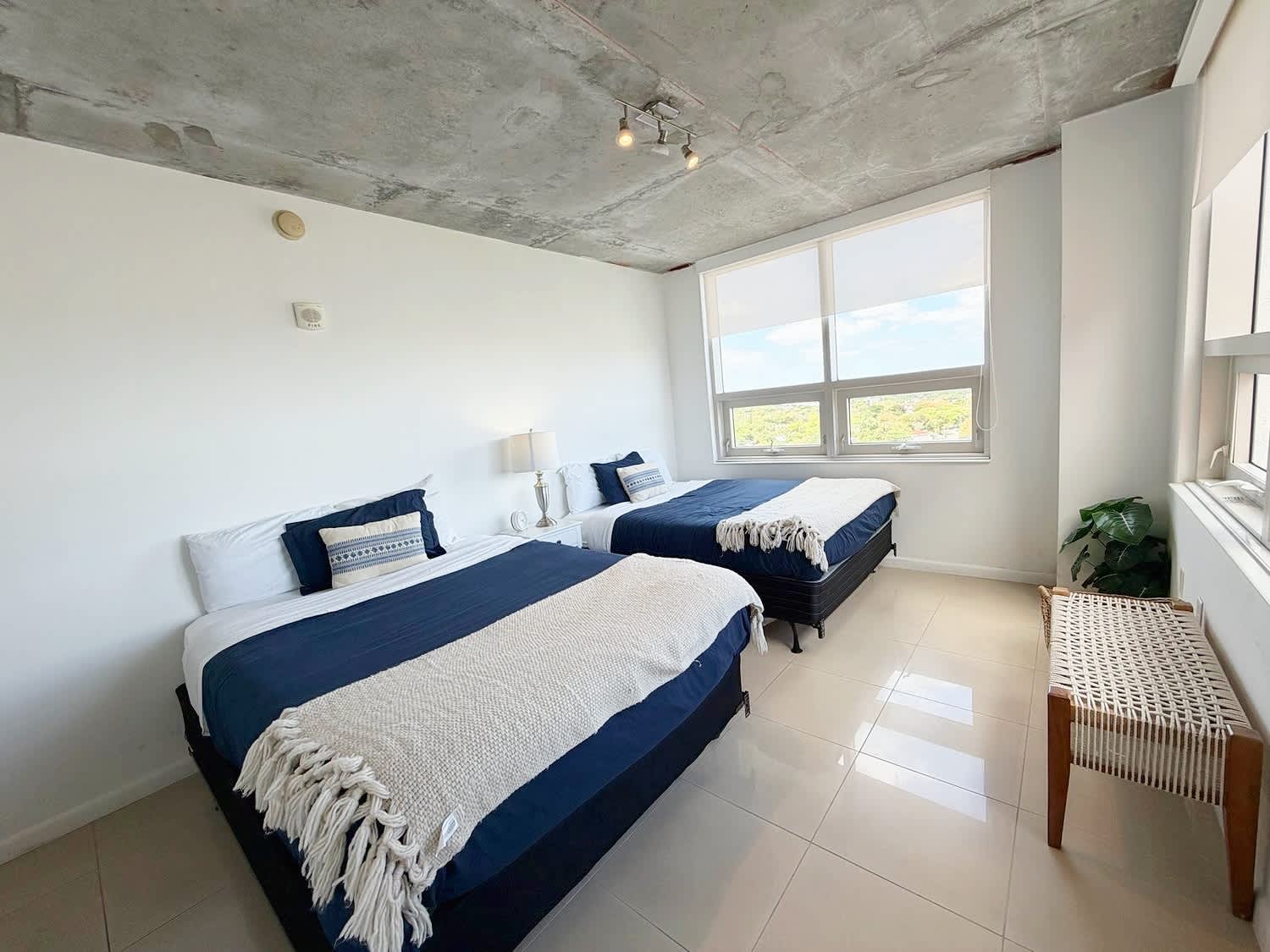 Free Parking! Condo in Midtown Miami