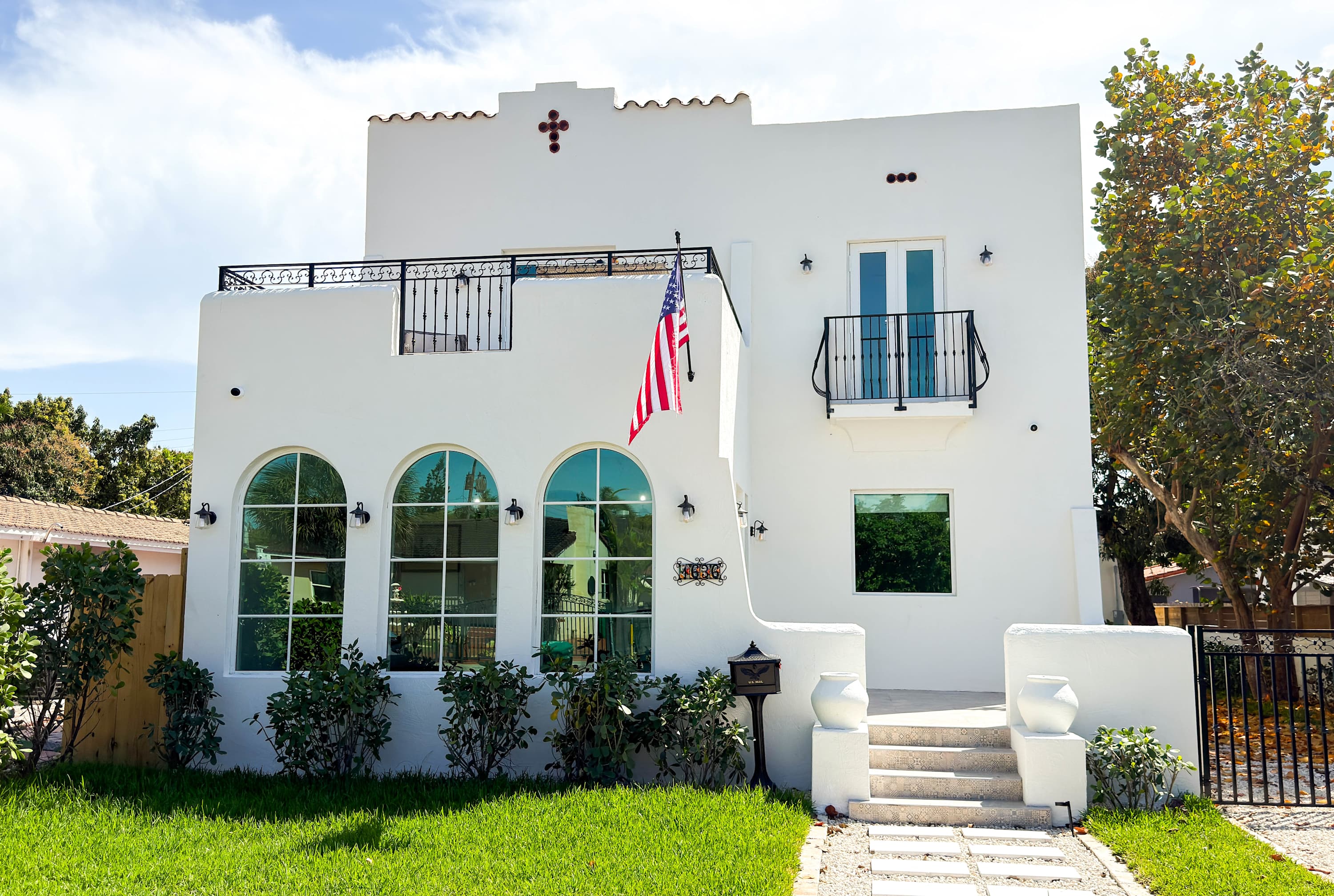 Casablanca | Designer 4BR Retreat Near Calle Ocho