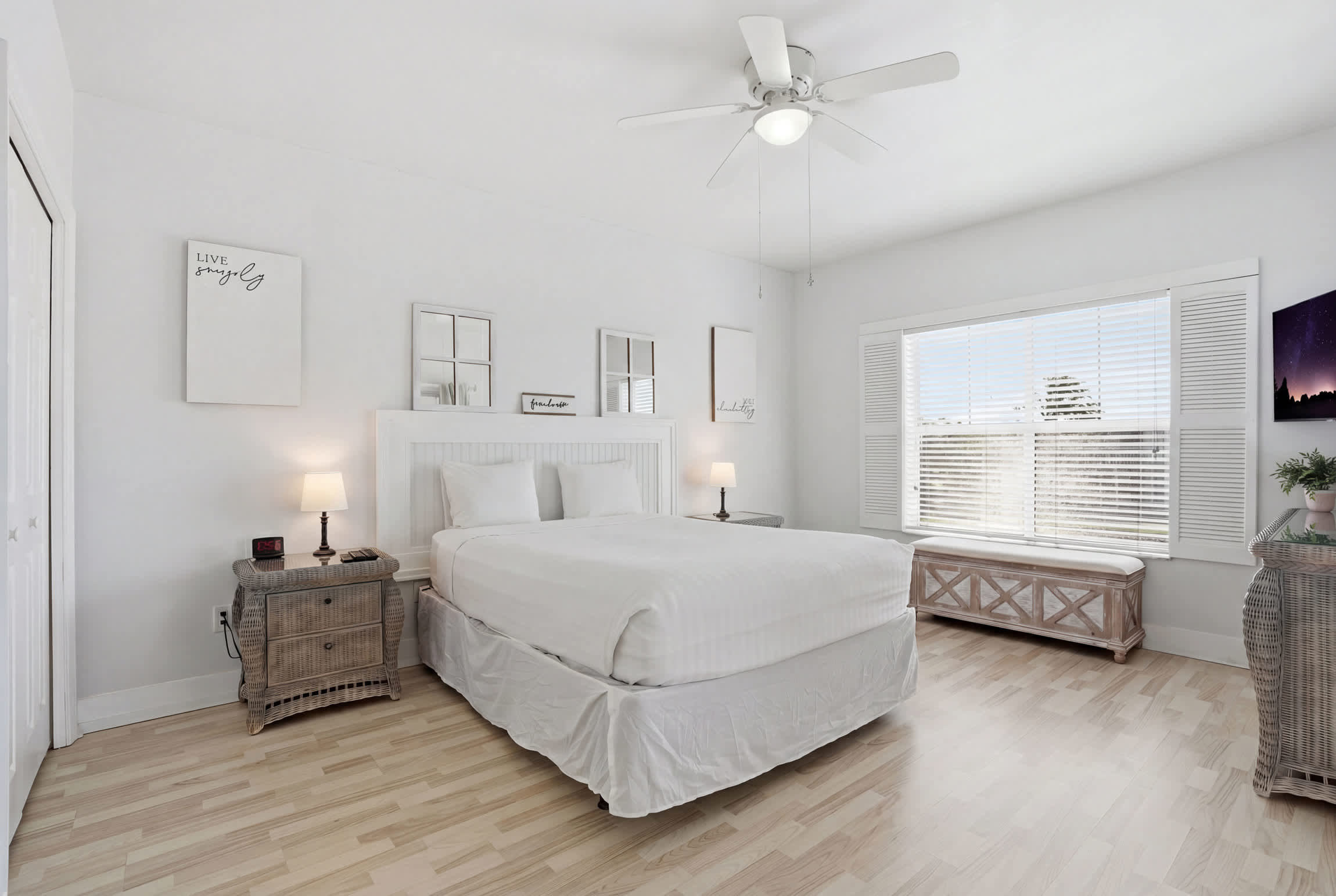 123 Lake View Tall Ceilings W Rare Floor Plan | Photo 19