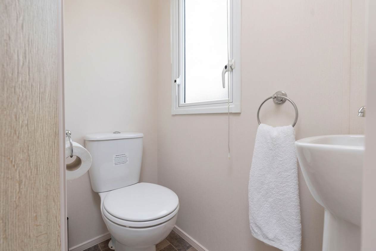 Nr Beach-30 Mins to Edinburgh-3BR Coastal Caravan in Links Road EH32 - Property image 4 - VivreStays