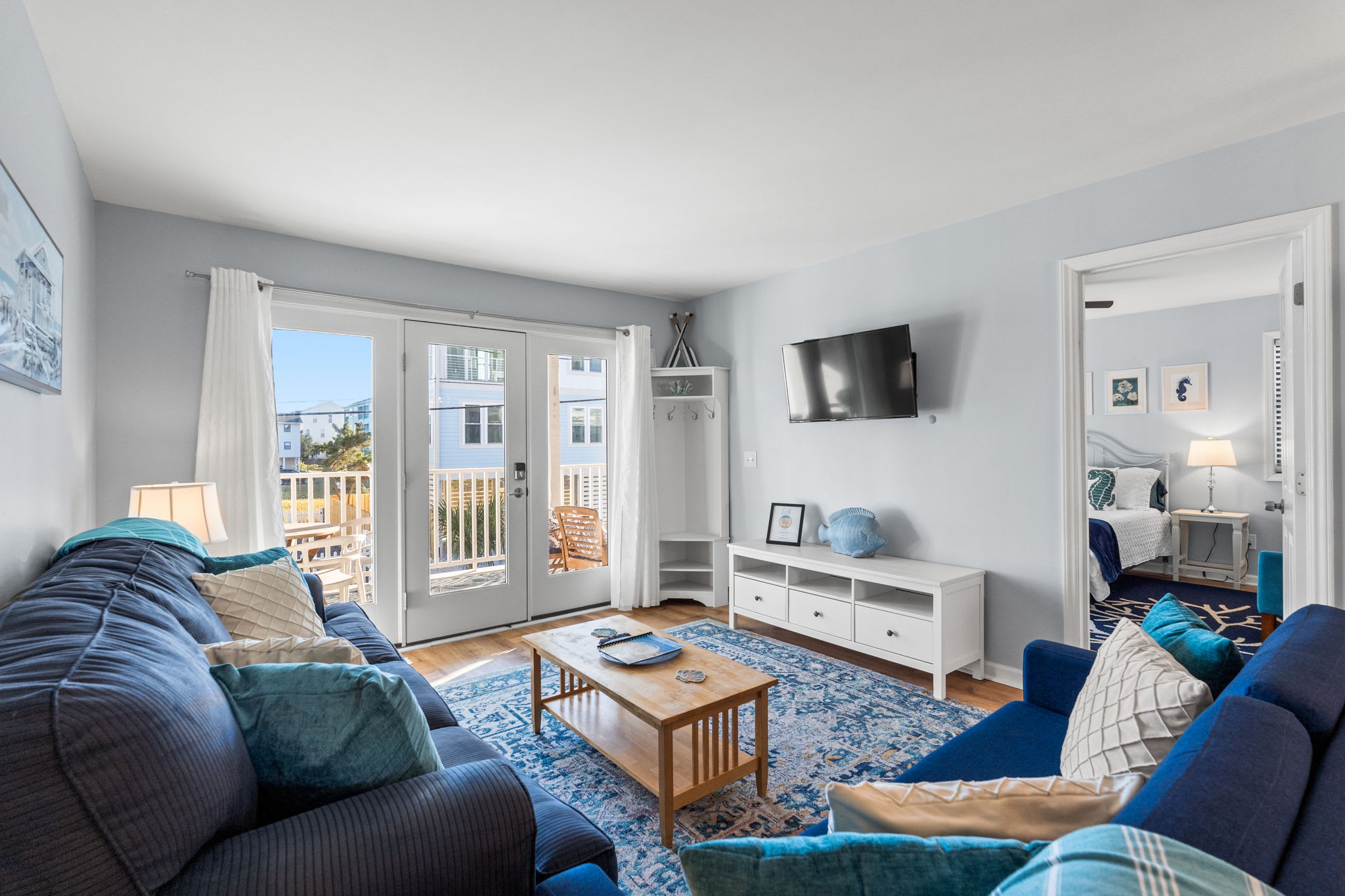 Oceanview Condo, Pool, Walk to CB Pier! Villa | Photo 3