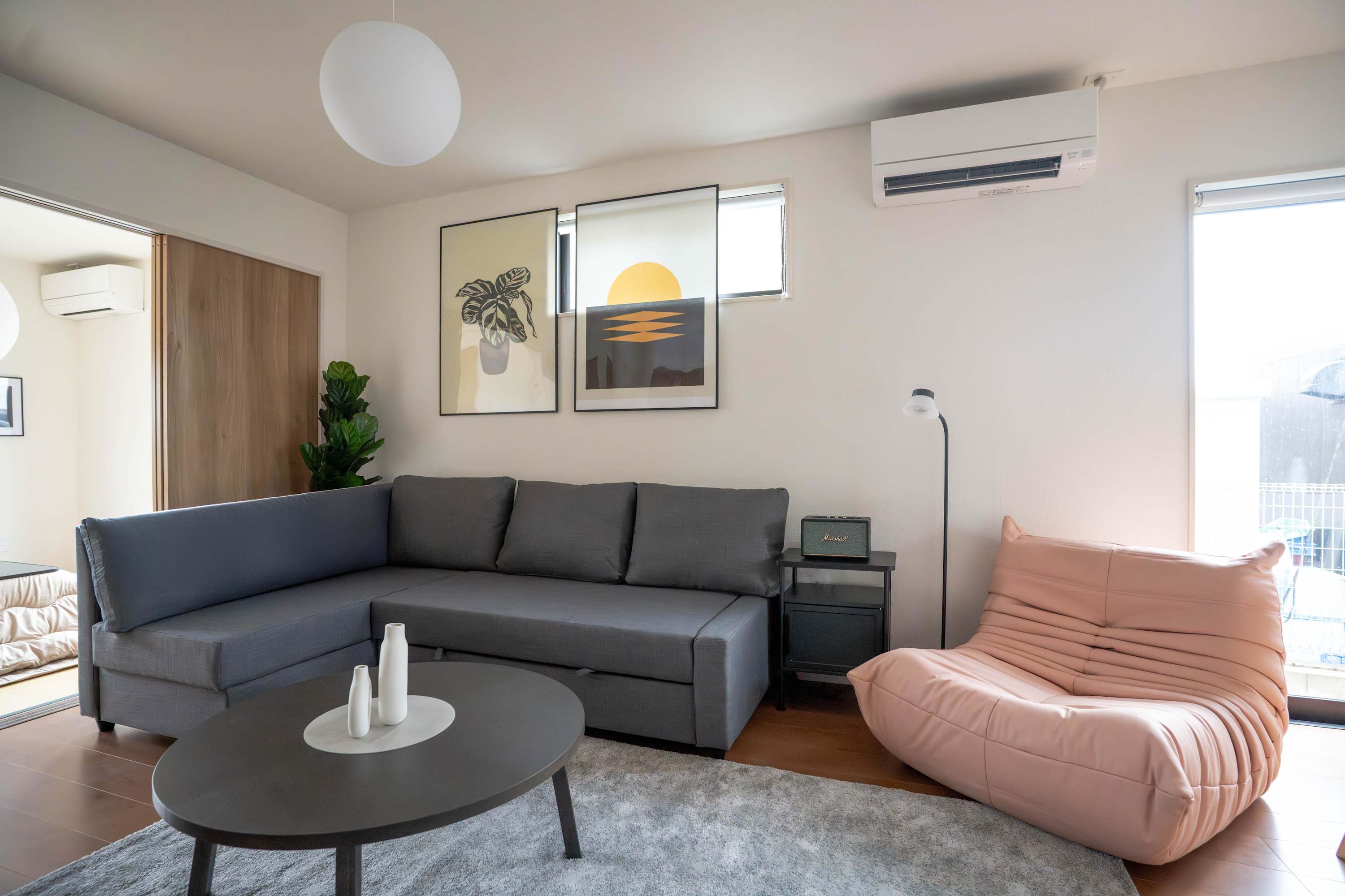 Restavio Ozu 051 Bright 4BR Home in Ozu Sleeps 11