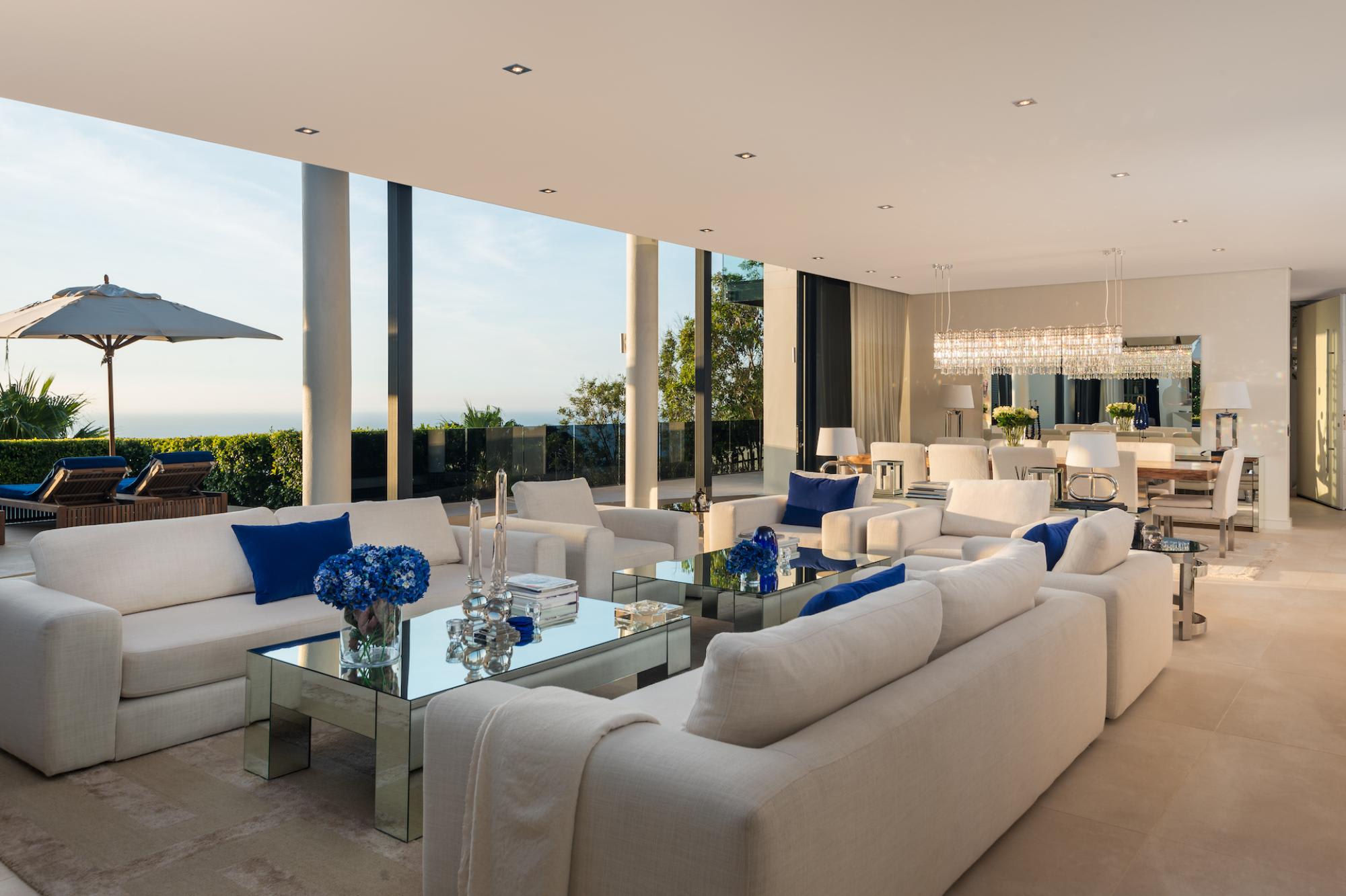 Camps Bay Luxury 5 Star 5 Bed w Gym Villa Majestic 7