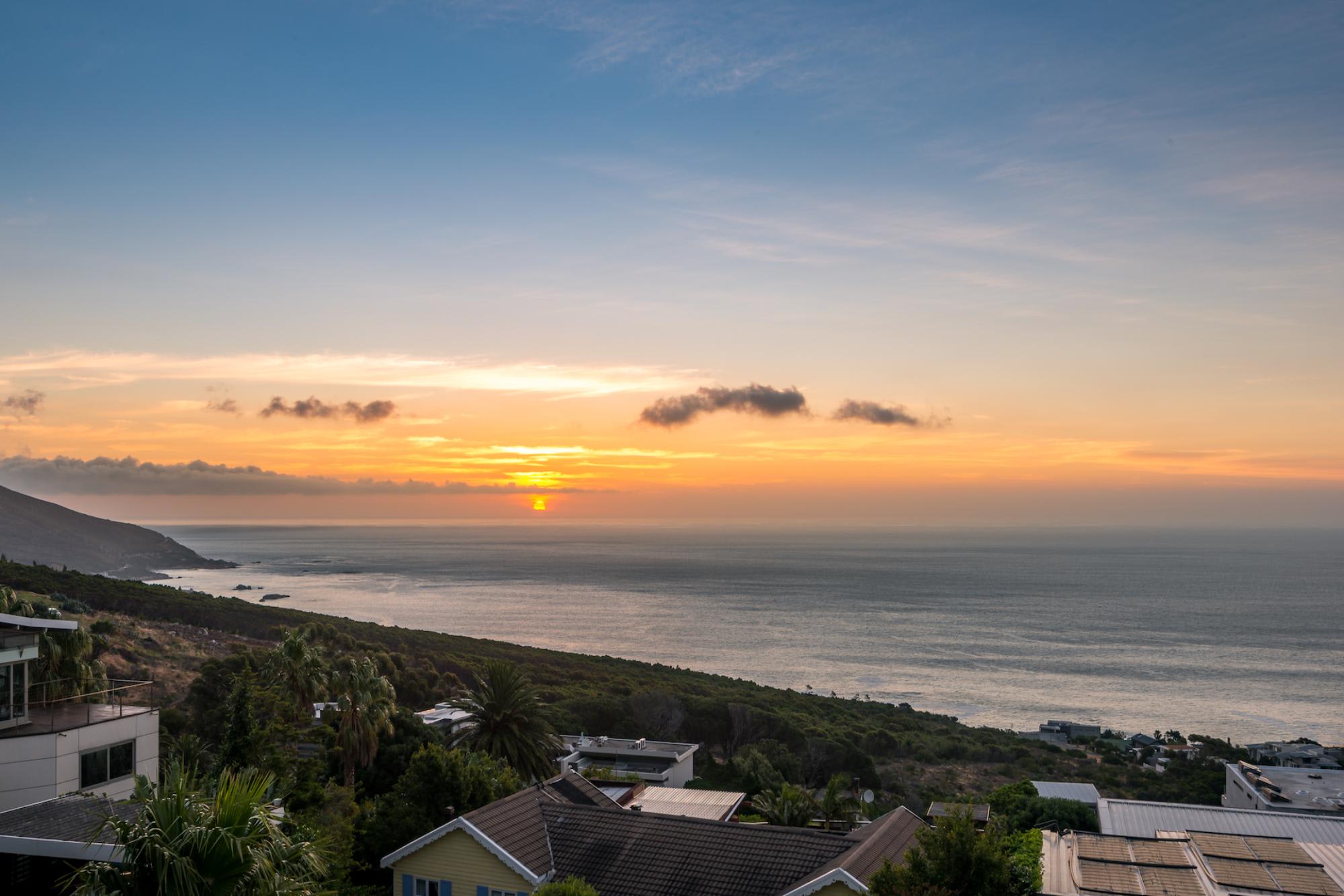 Camps Bay Luxury 5 Star 5 Bed w Gym Villa Majestic 6